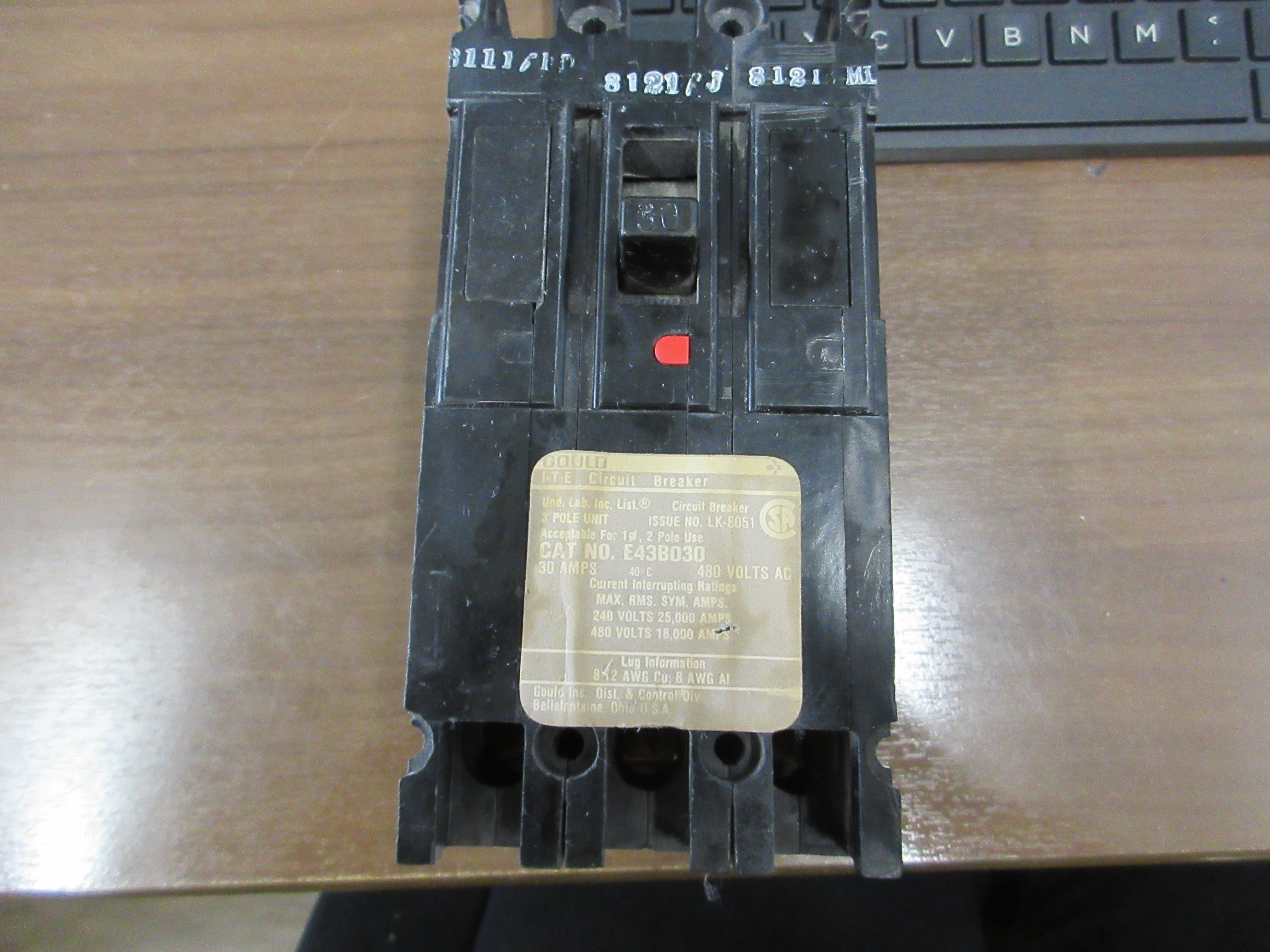 Gould ITE Circuit Breaker E43 B030 30A 480V 3 P Used