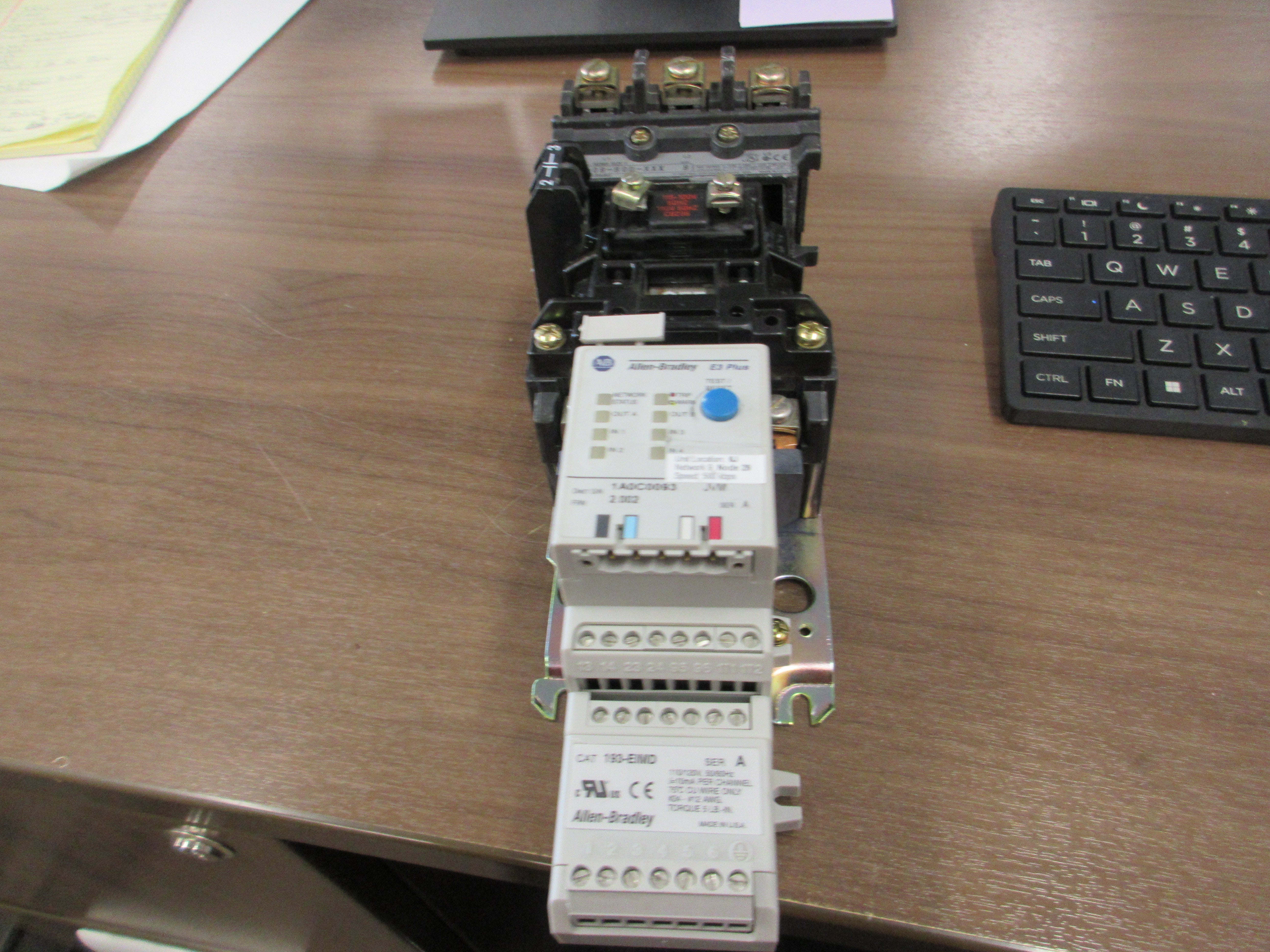 Allen- Bradley Size 1 Starter 509-BOD-XXX / 592-EC 2BC 115-120V Coil Used
