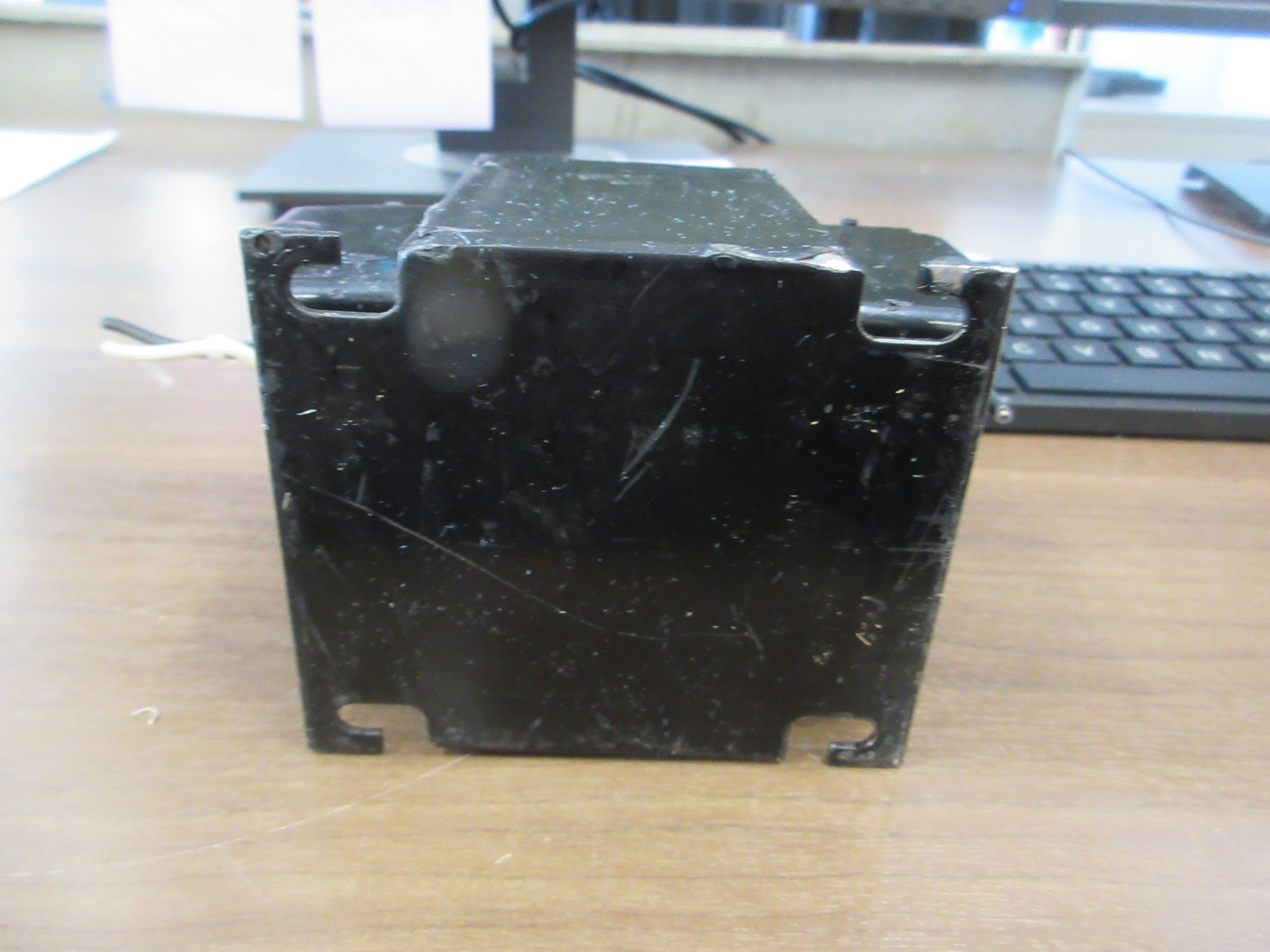 Hammed Transformer 159644 100VA Pri: 230V Ser: 115/230V 50/60Hz 1ph Used