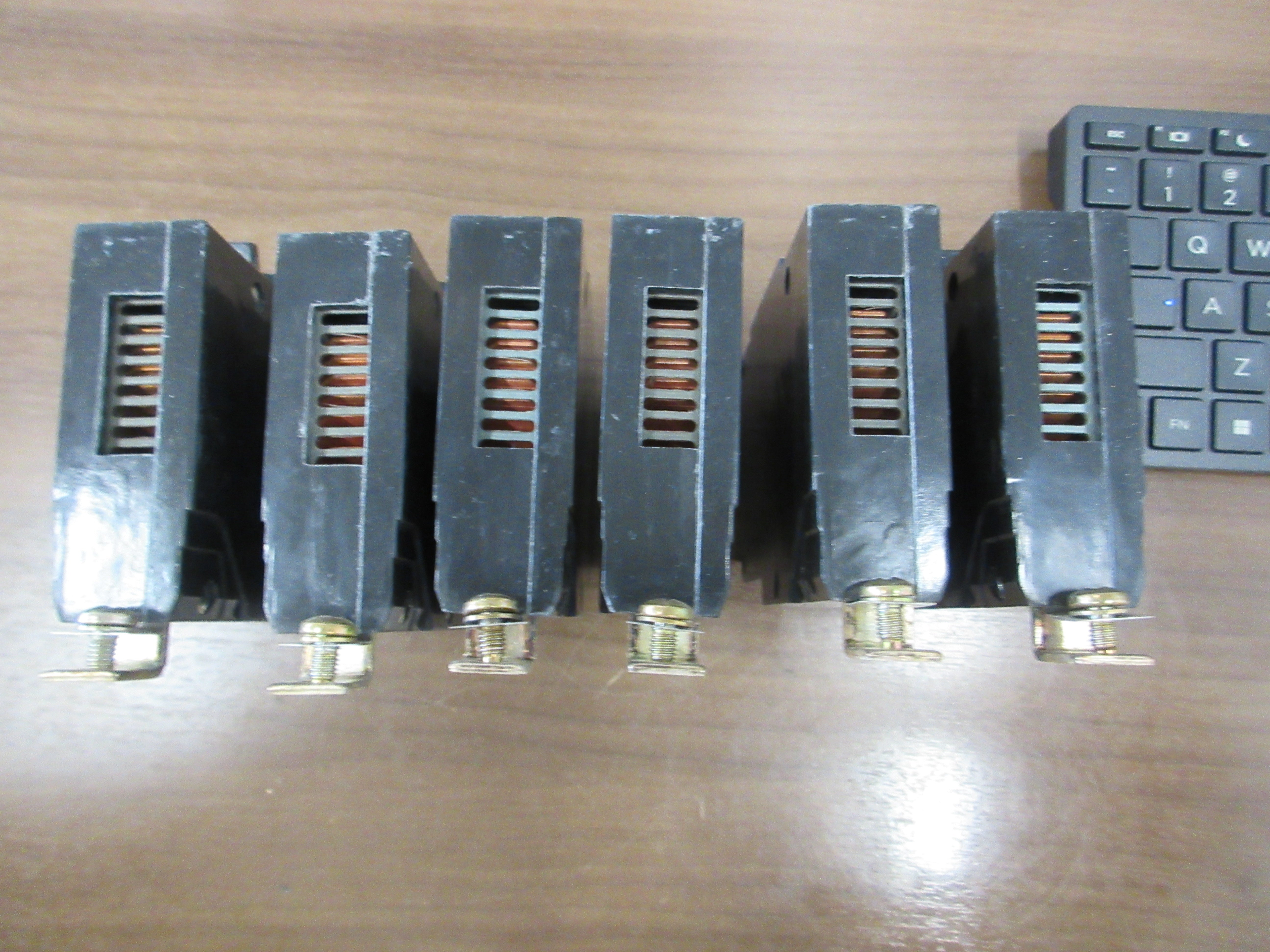 GE Circuit Breaker TEY120 20A 277V 1P *Lot of 6* Used