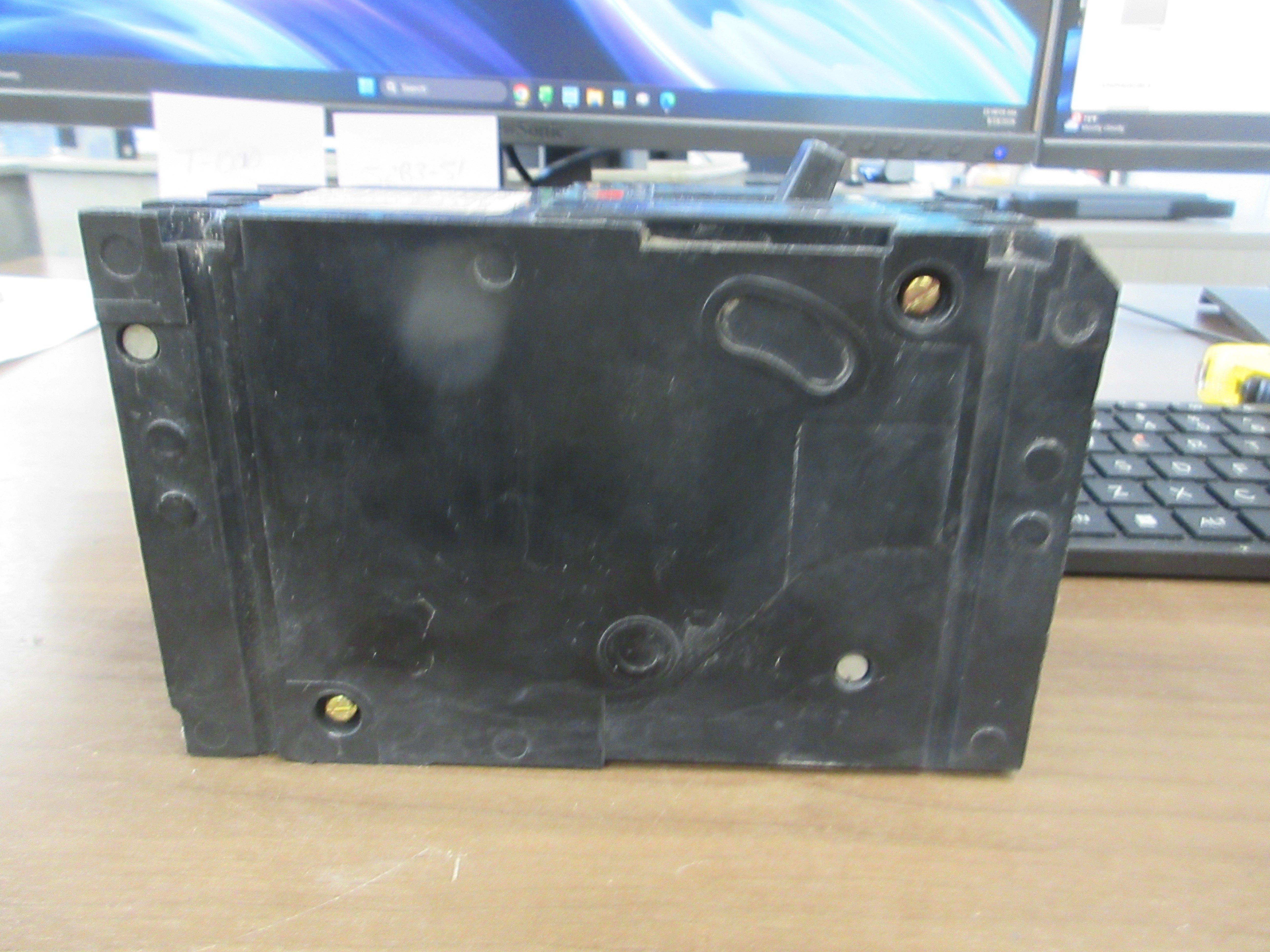 Gould ITE Circuit Breaker E43B040 40 A 480 V 3 P  Used