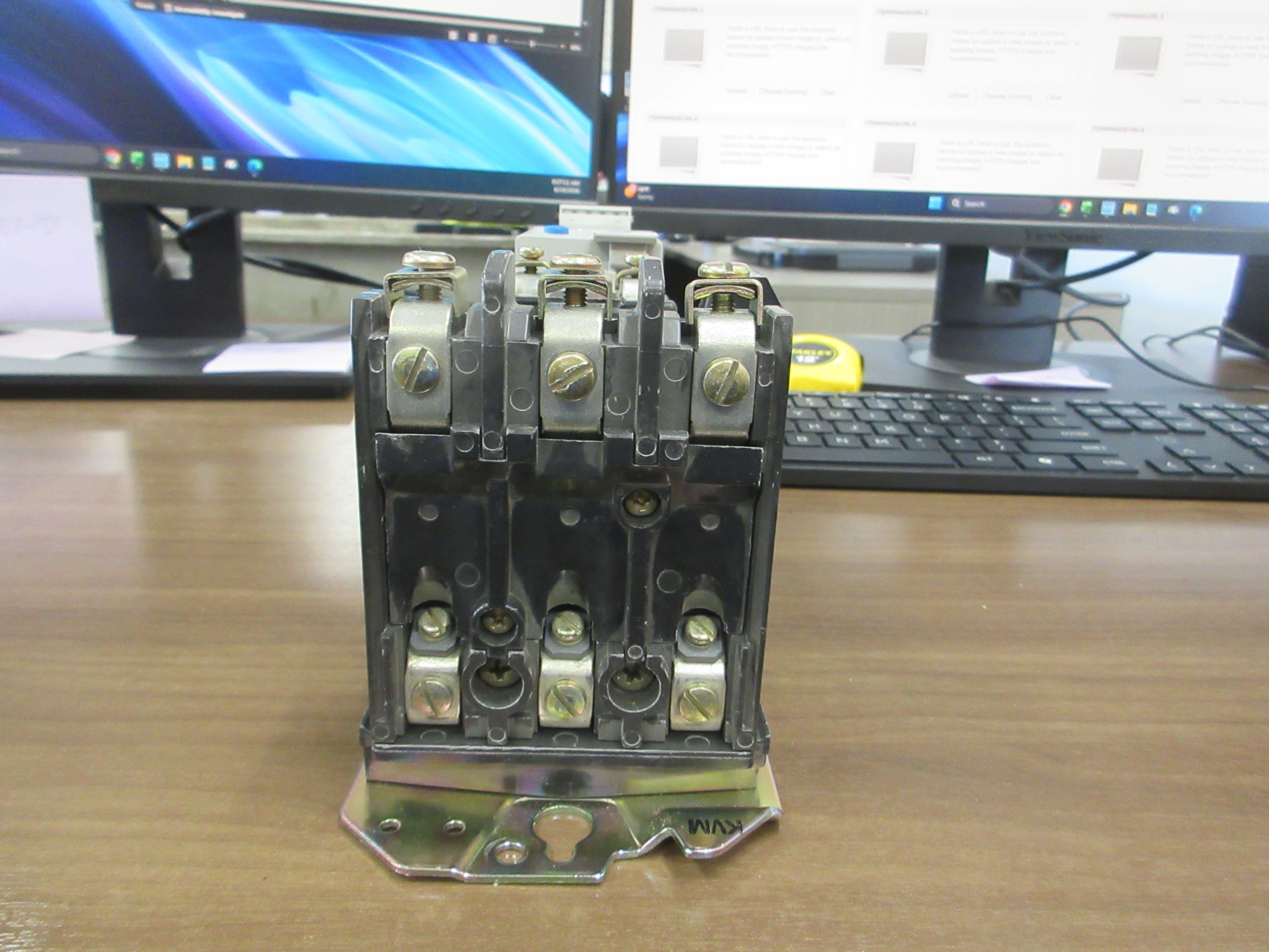 Allen Bradley Size 1 Starter 509-BOD-XXX/592-EC2BC 115-120V Coil Used