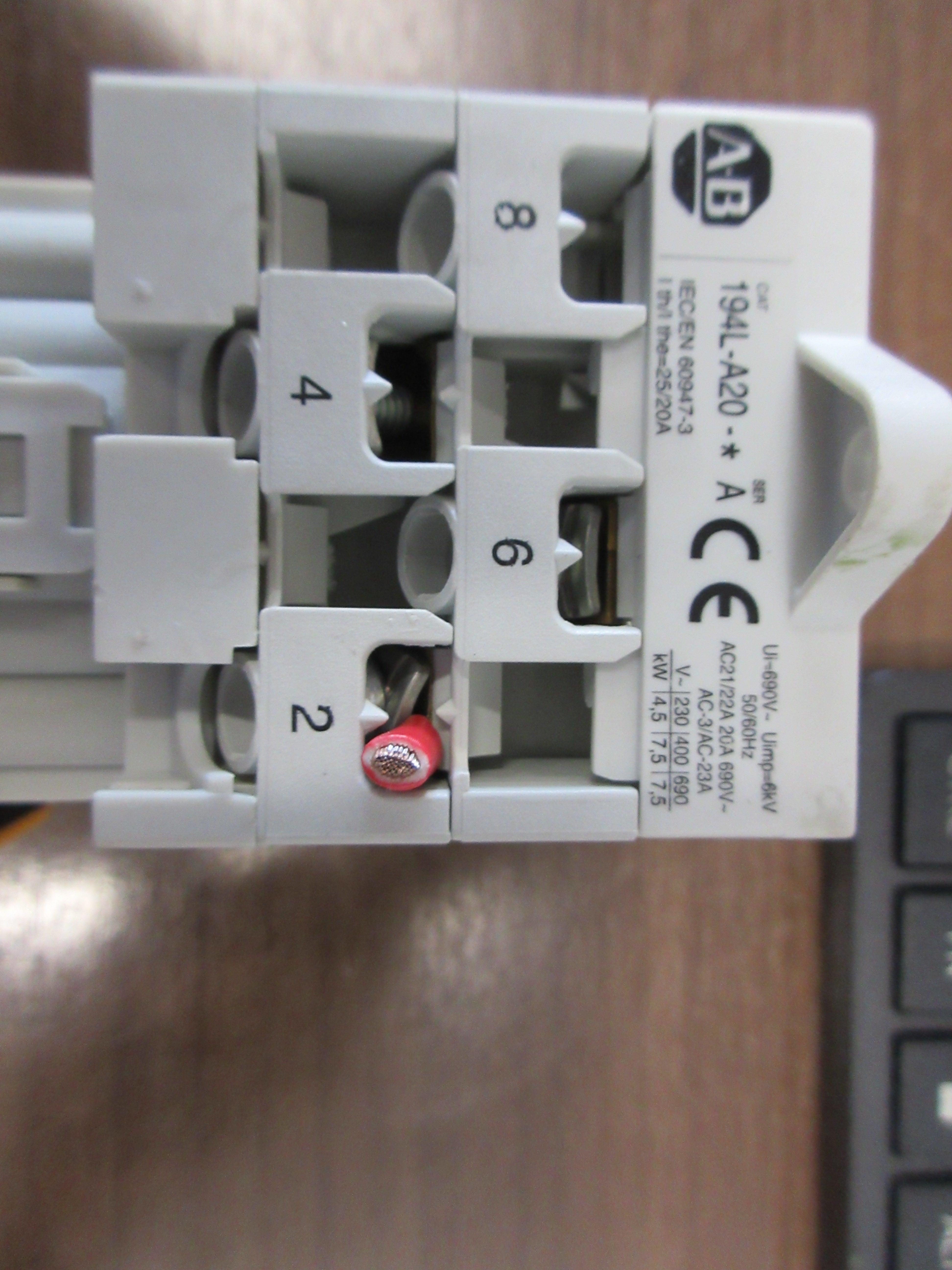 Allen-Bradley Disconnect Switch 194L-A20-* Ser. A 20A 690V 50/60Hz Used