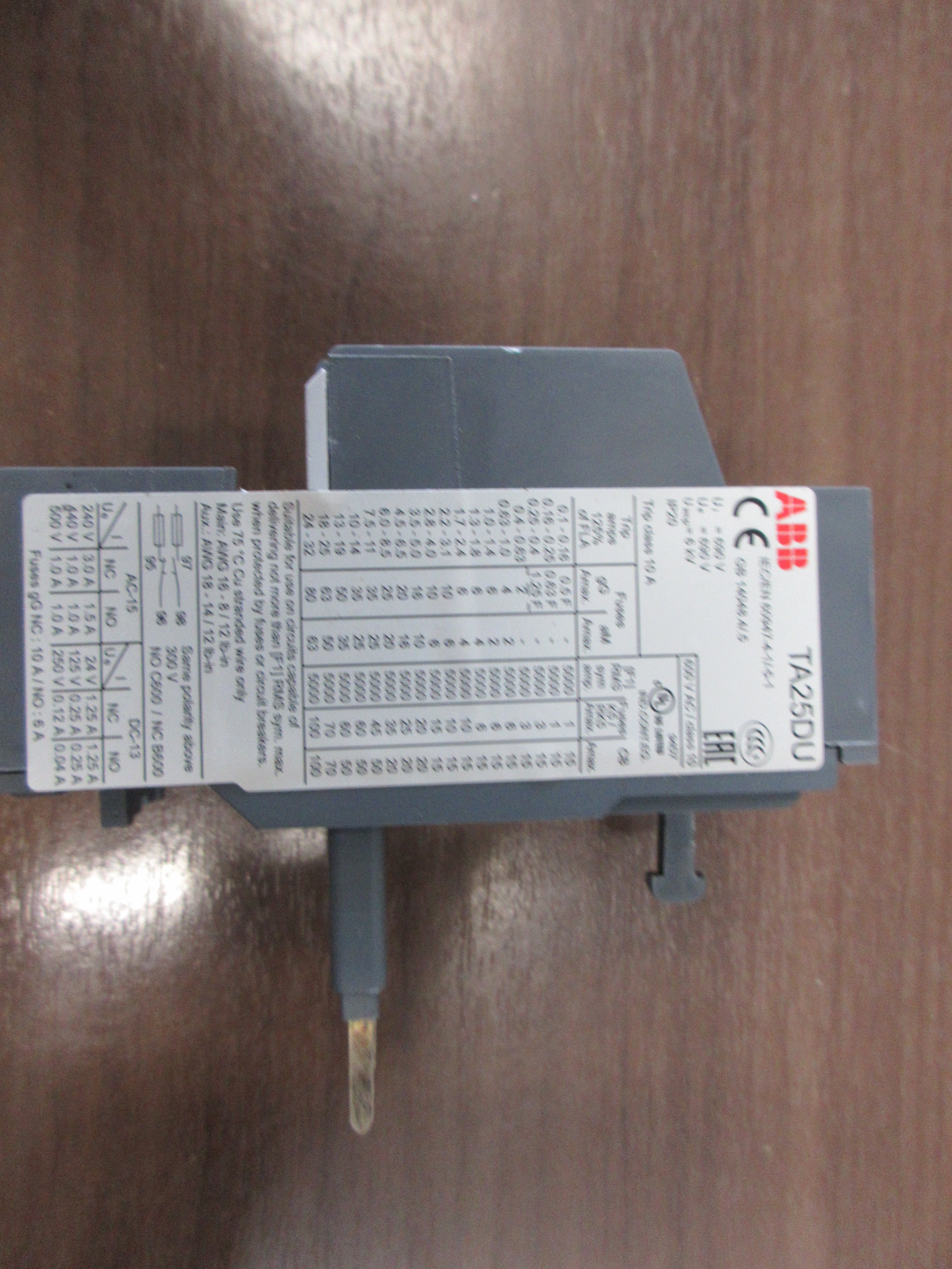 ABB Solid State Overload TA25 DU Trip: 10-14A Used
