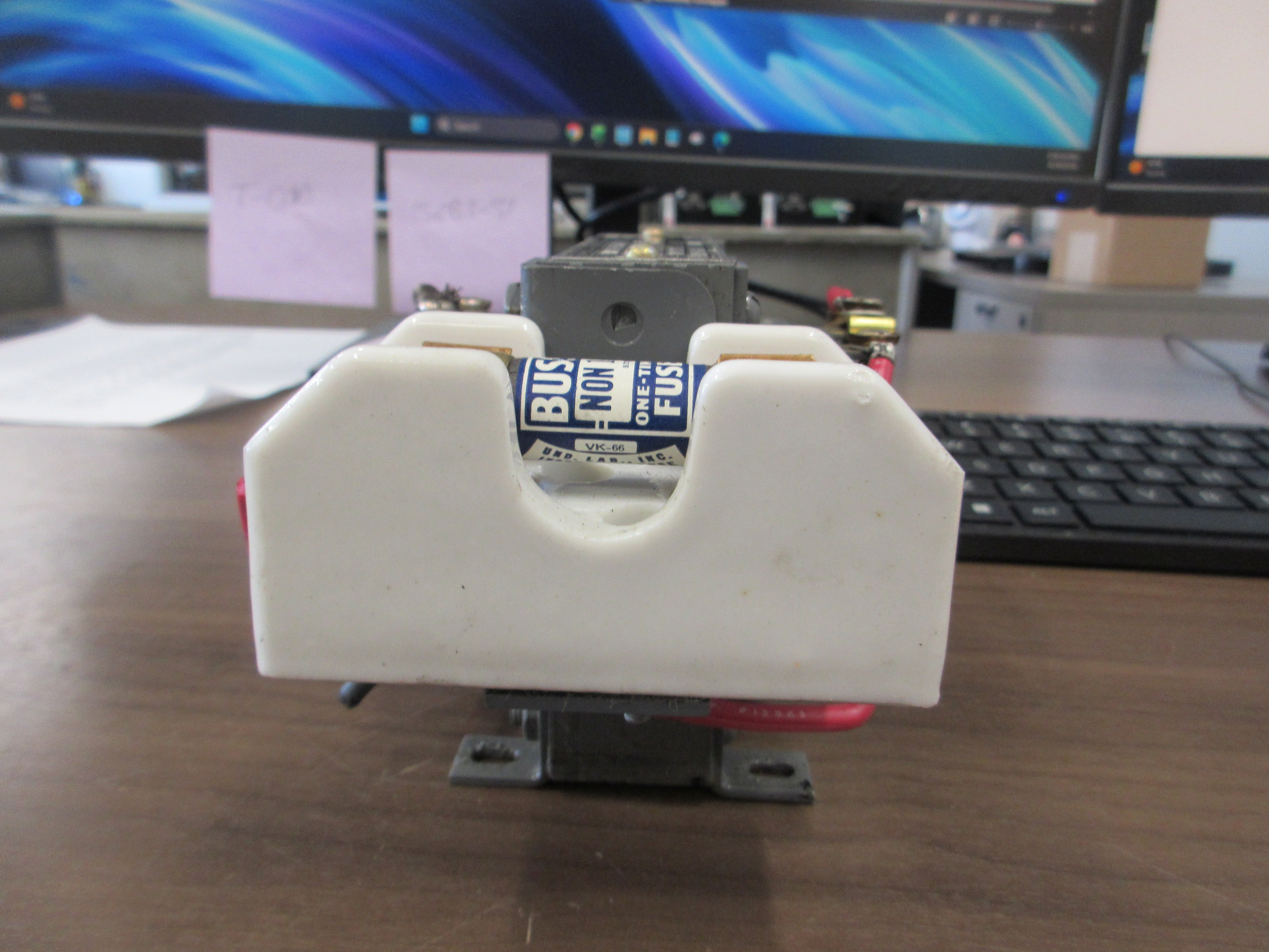 Square D Transformer 9070 AA0-50 50V.A Pri: 220/44V Sec: 110V 50-60Hz Used