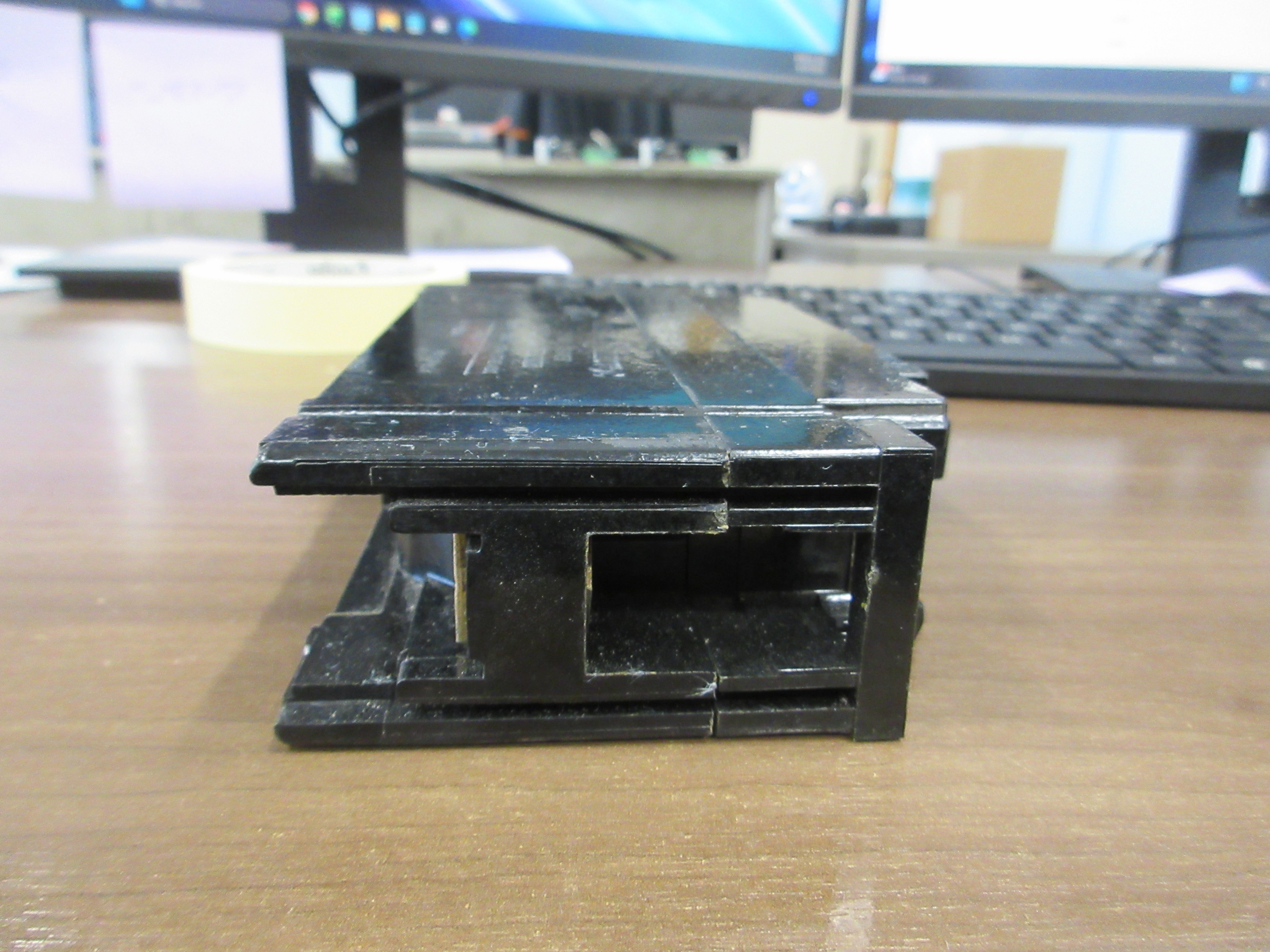 GE Circuit Breaker TEF113020 20A 277V 1P * Lot of 2 * Used