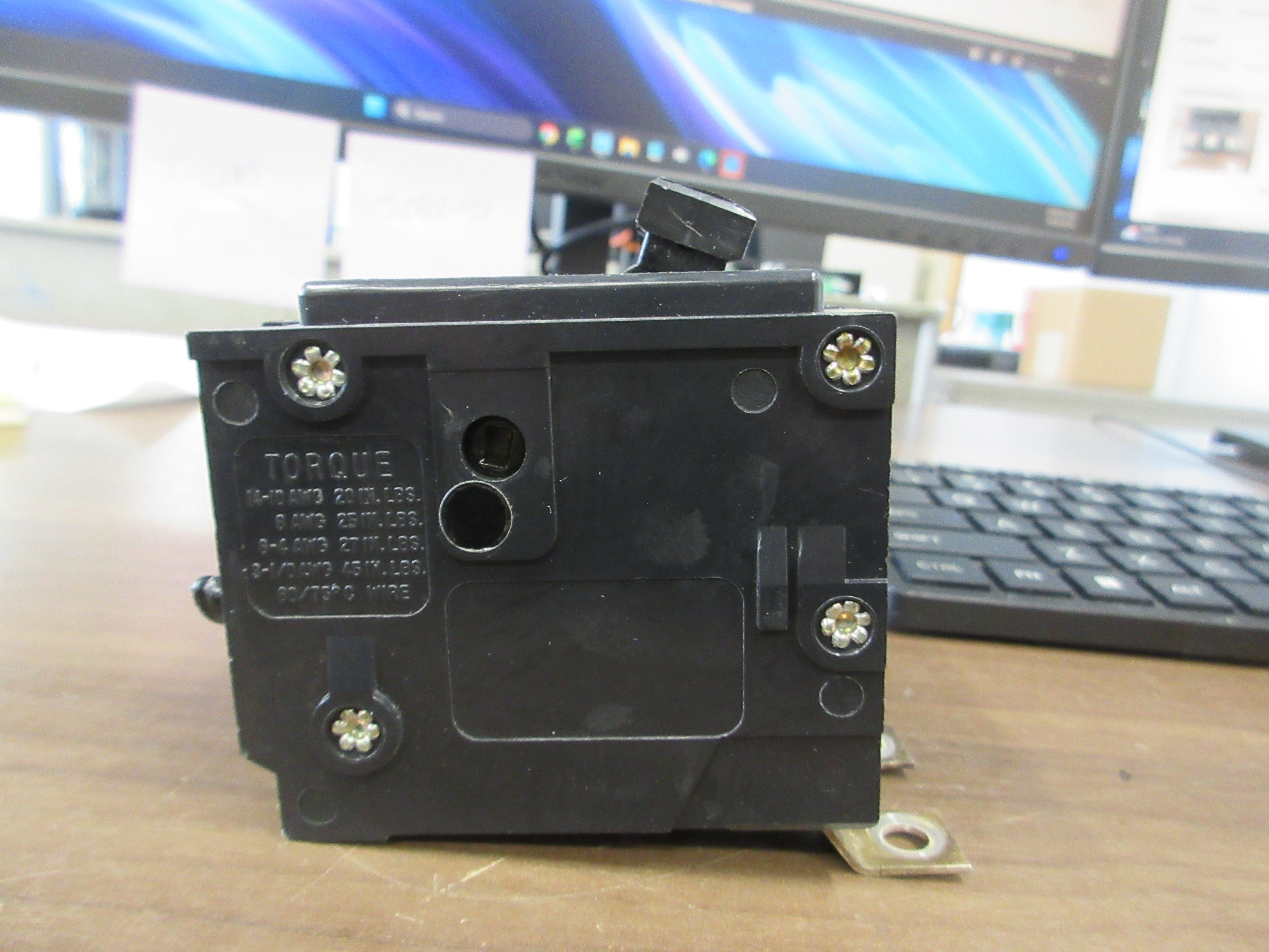 Cutler-Hammer Type BA Bolt-on Circuit Breaker BAB3050H 50A 240V 3P Used