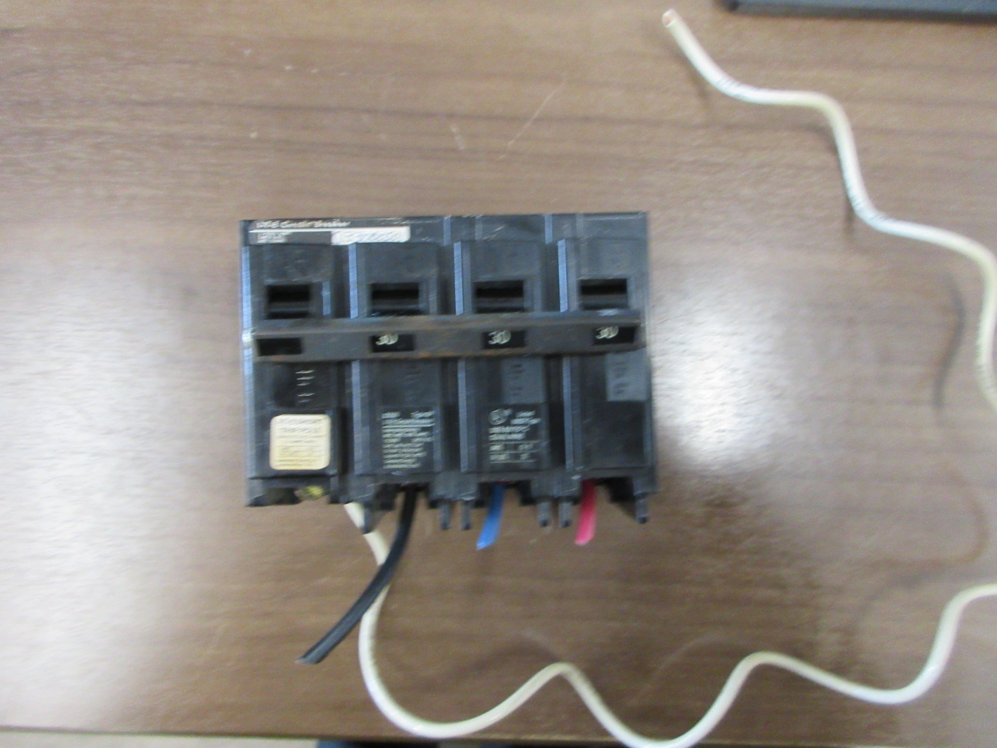 ITE Type QP Clip-On Shunt Trip Circuit Breaker Q33000501 30A 240V  Used