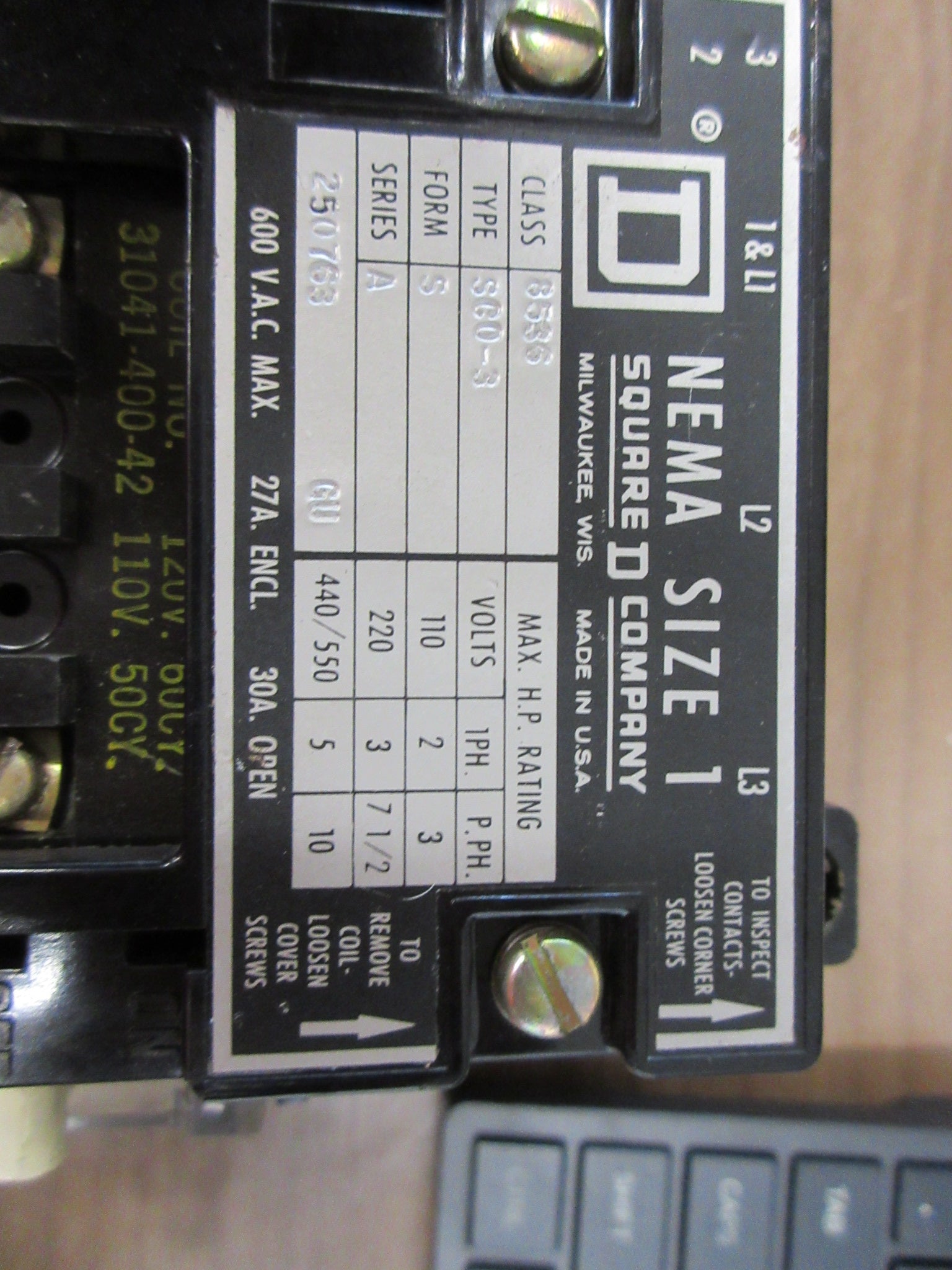 Square D Size 1 Starter 8536 SCO-3 S Series A 120V Coil 600V