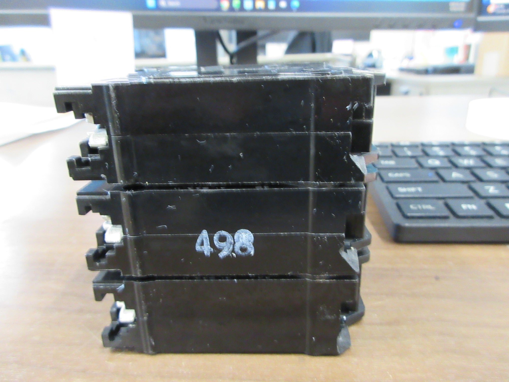 Challenger Clip-On Circuit Breaker C390 90A 240V 3P * Chip Base * Used