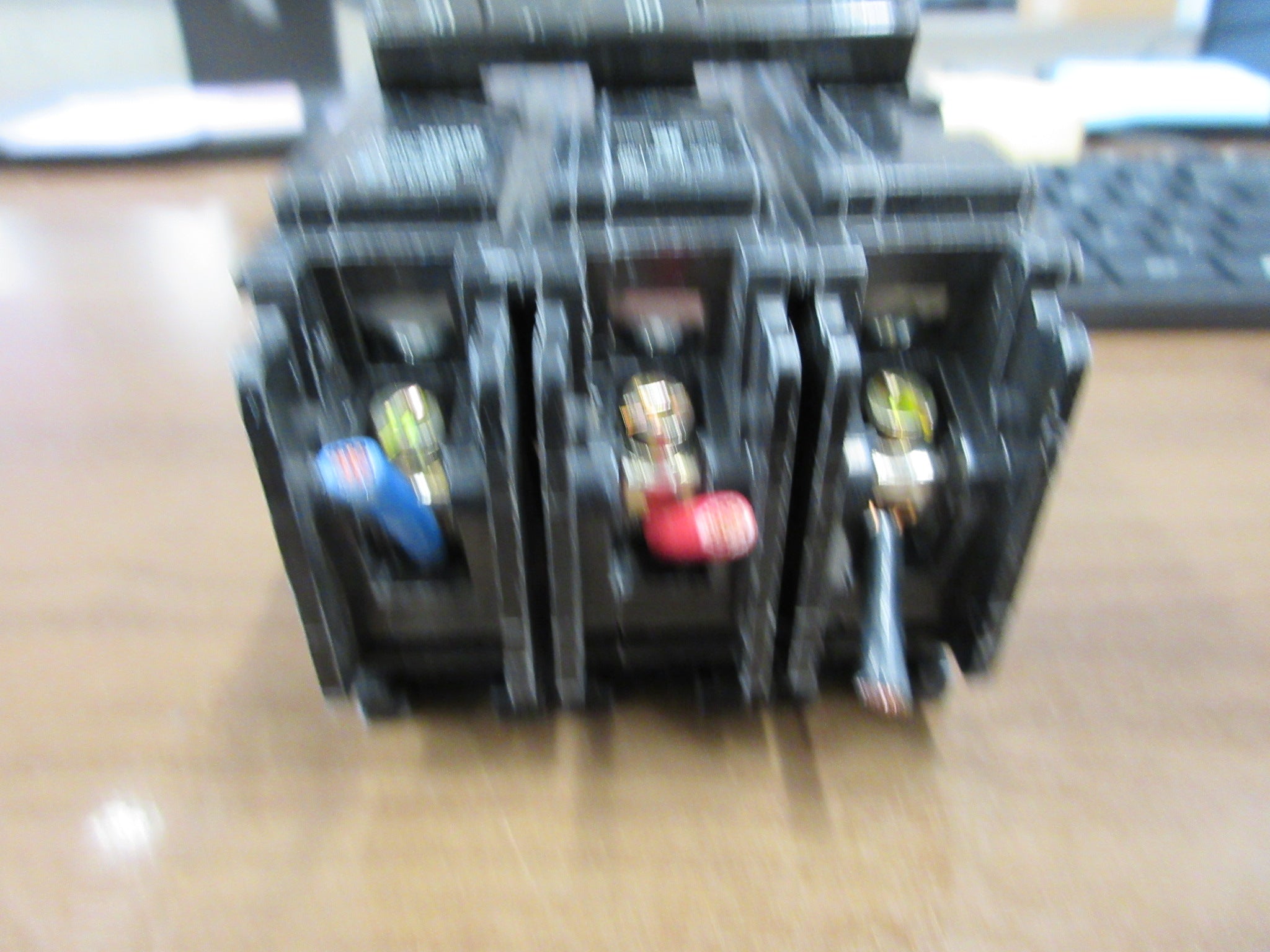 Siemens Type BL Bolt-On Circuit Breaker B330 30A 240V 3P Used