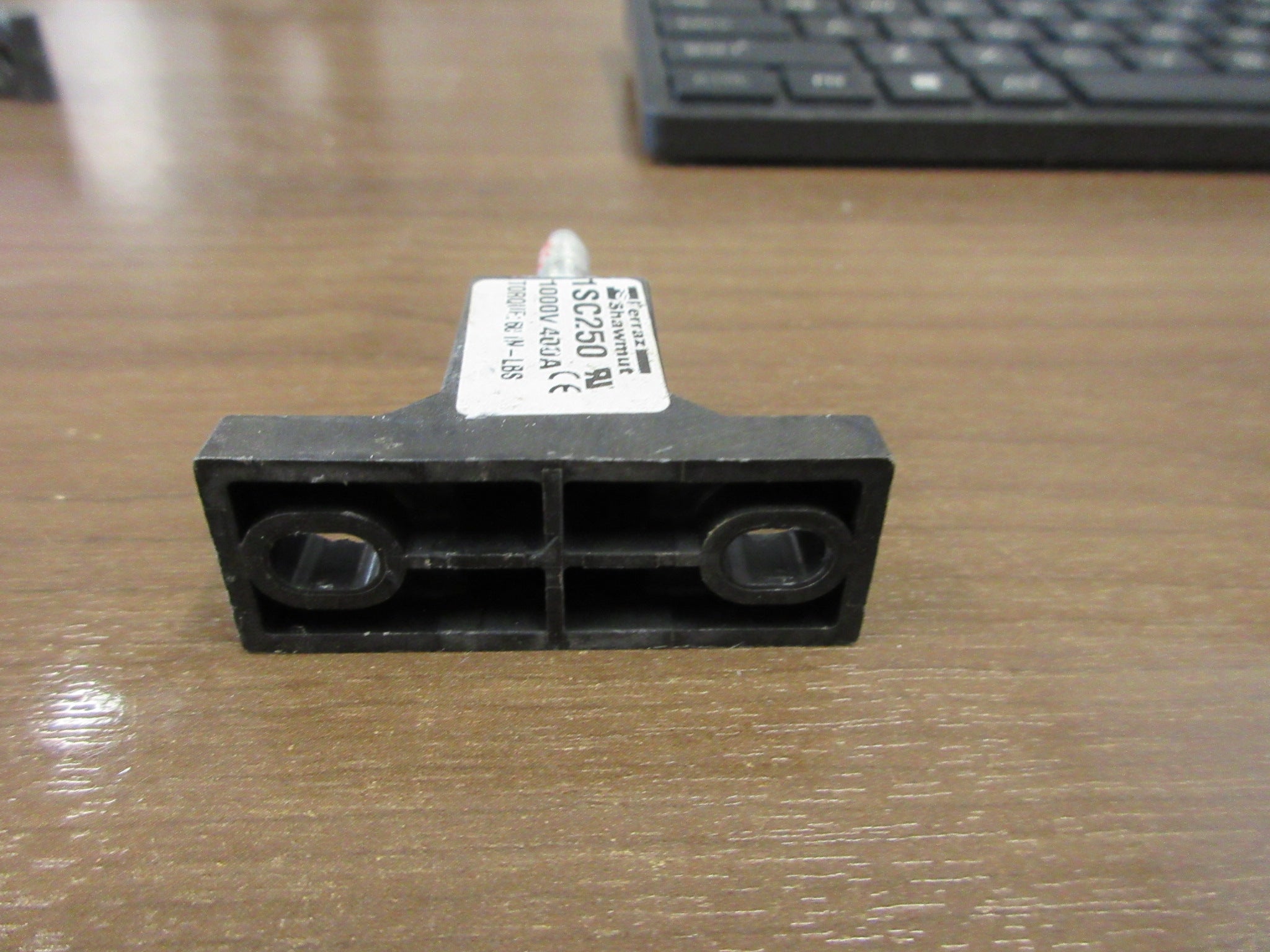 Ferraz Shawmut Fuseholder 1SC250 400A 1000V * 1 Set of 2 * Used
