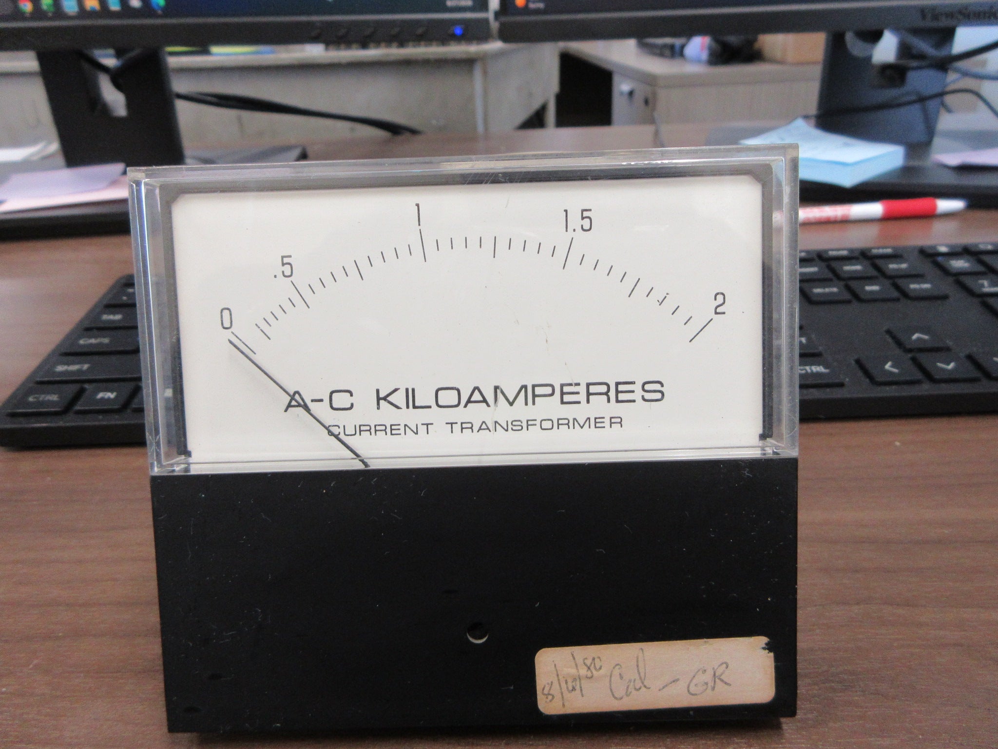 Crompton AC Ammeter 50-251440LSVE1 Range: 0-2KA Used