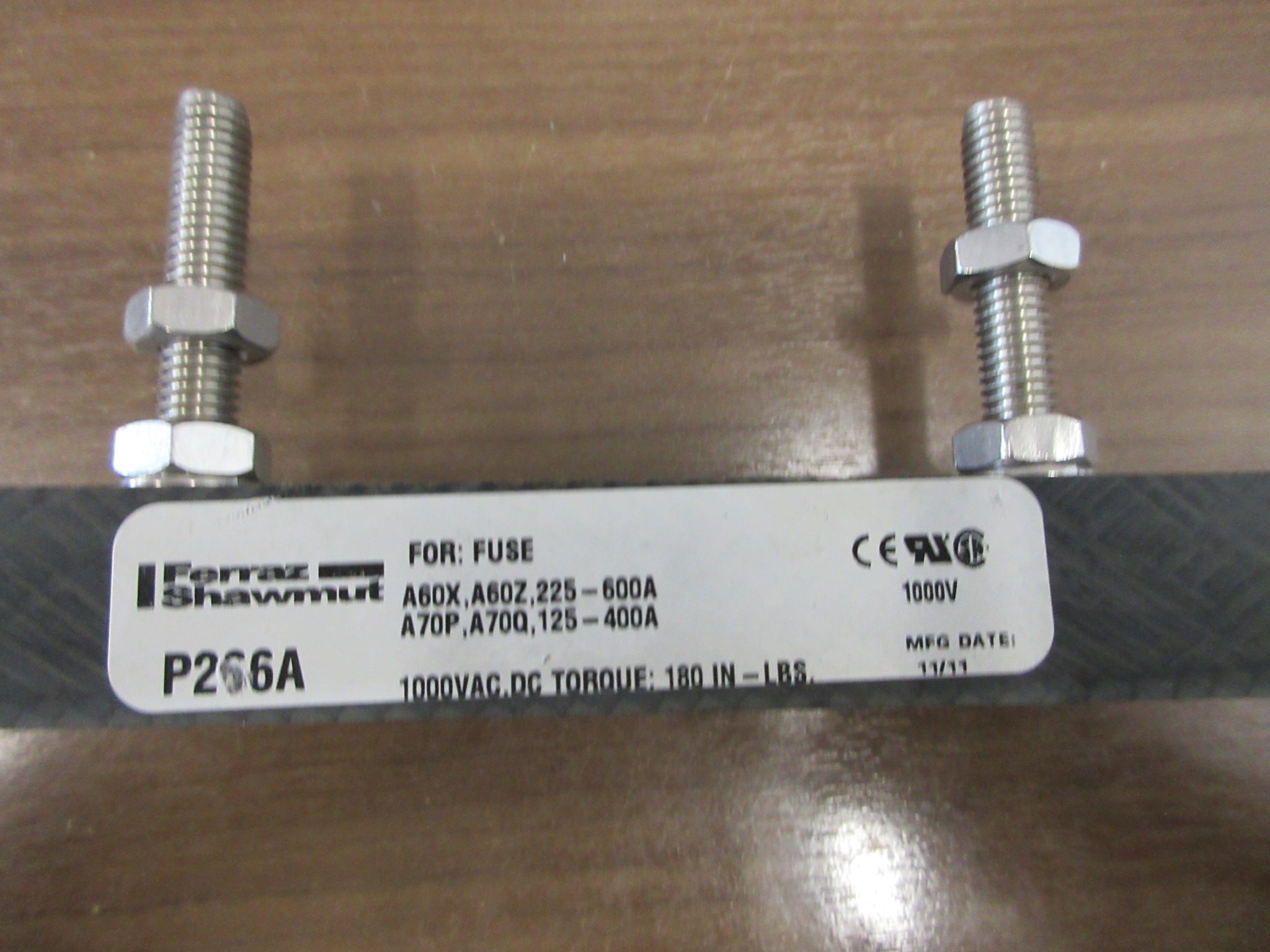 Ferraz Shawmut Fuse Block P266A 600A 100V 1P Used