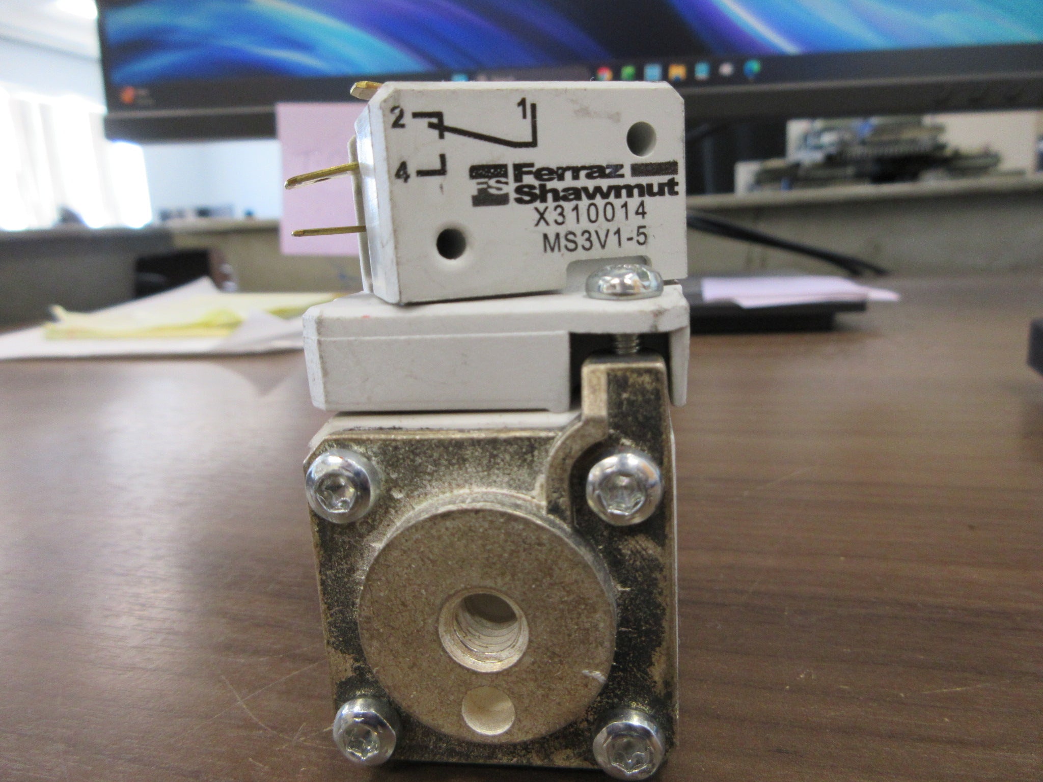 Ferraz Shawmut Protistor Fuse A070UD30TTI400 400A 700V Used