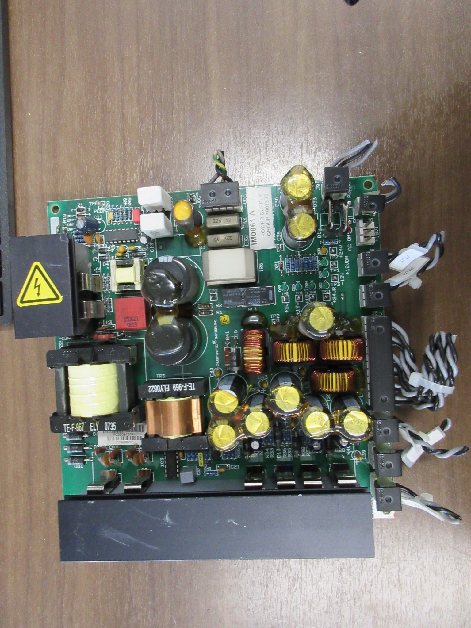 GE IM0061 A Power Supply Board 1007838 Used
