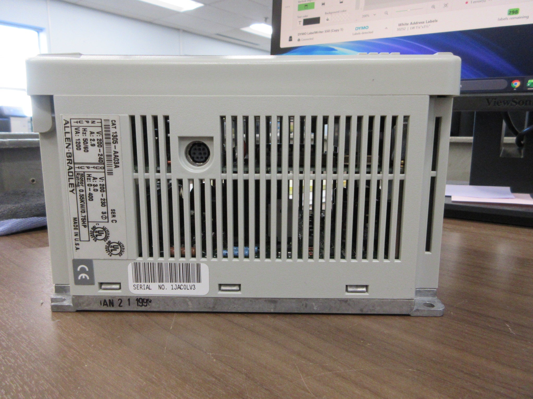 Allen-Bradley AC Drive 1305-AA03A Ser. C 0.75 HP 3Ph Used