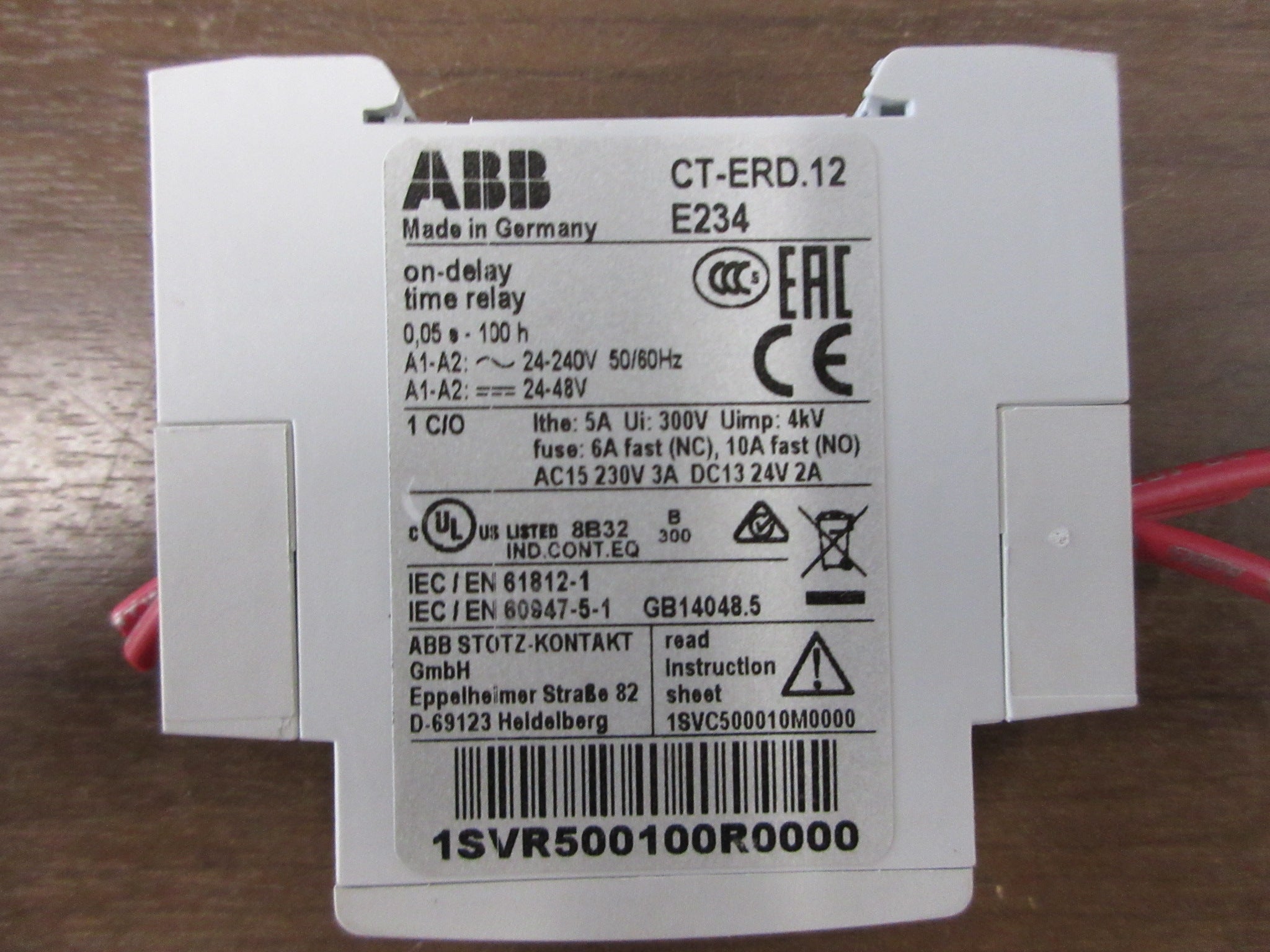 ABB On-Delay Timing Relay 1SVR500100R0000 Range: 0.055-100hr Used