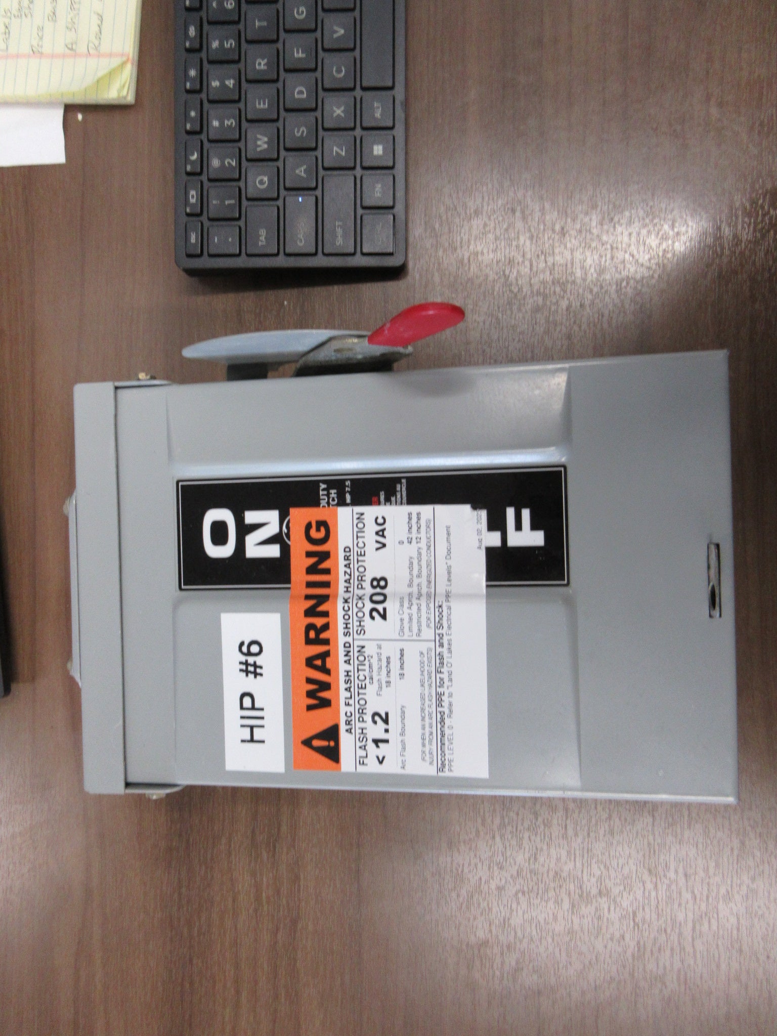 GE 3R Fusible Safety Switch / Disconnect TG4321R Mod. 830A 240V 3p Used