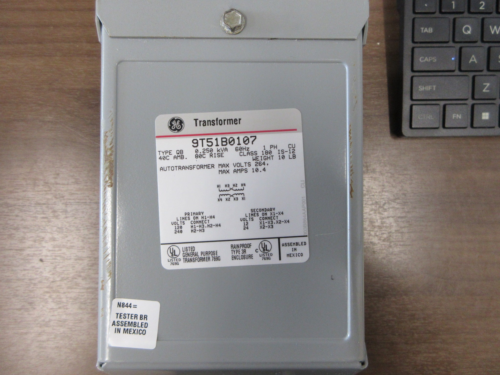 GE Transformer 9T51B01107 0.250 KVA Pri: 120/240V SEr: 12/24V 60Hz 1Ph Used