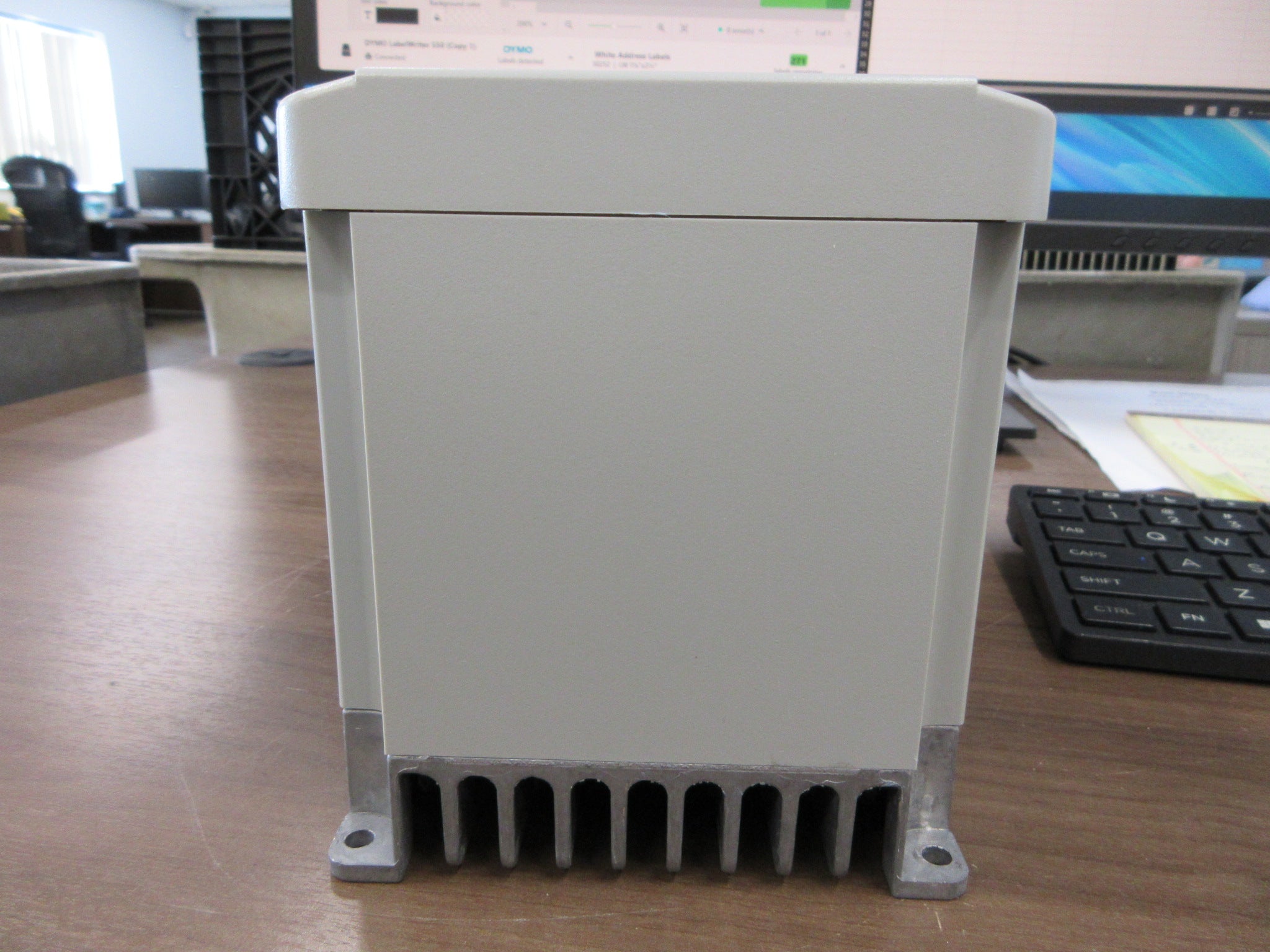 Allen-Bradley AC Drive 1305-AA04A Ser. C * No Keypad * 1HP 3Ph Used