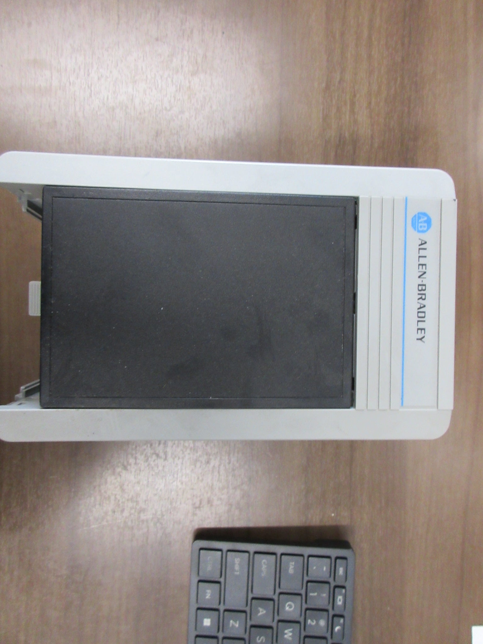 Allen-Bradley AC Drive 1305-AA04A Ser. A 1HP 3Ph  * No Keypad *Used