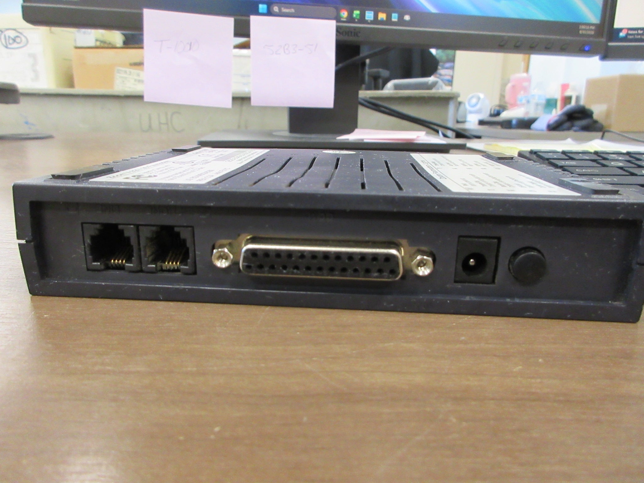 Zoom Technologies Series 0269 Faxmodem 3049C V .92/V.90 Used