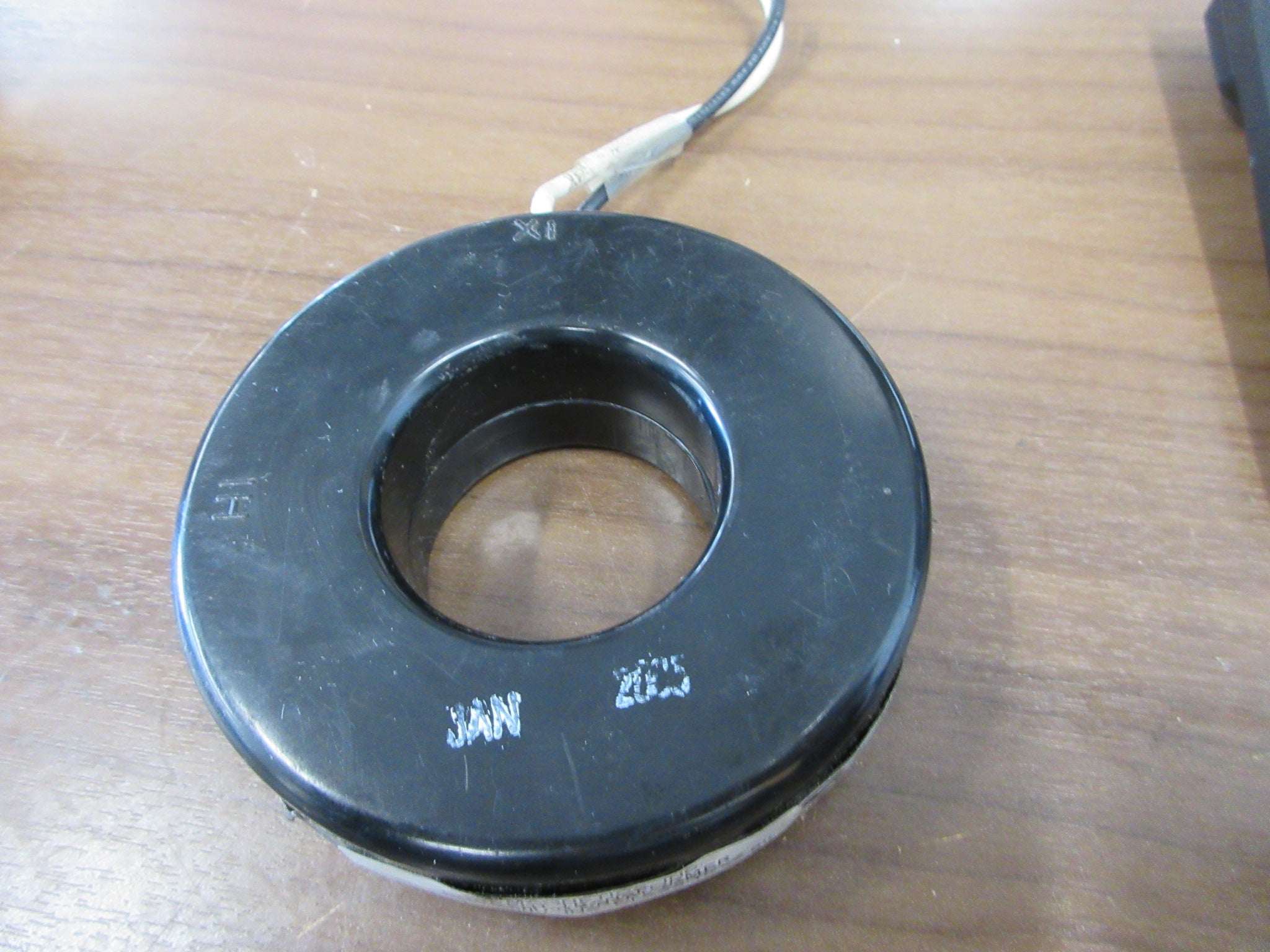 CR Magnetics Current Transformer CR5RL-5000T 600V 50-400Hz 10KW BIL Used