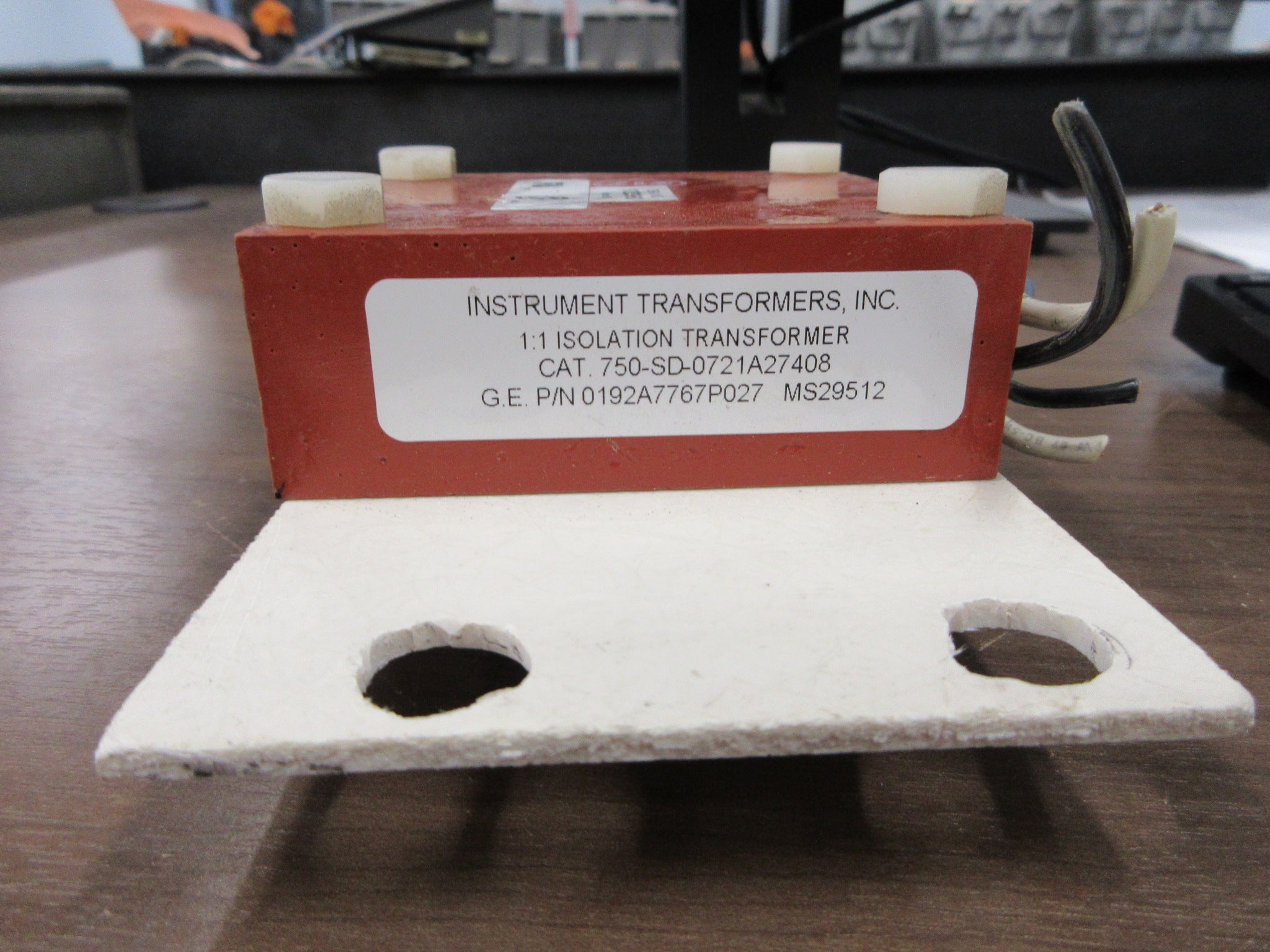 Instrument Transformer Isolation Transformer 750-SD-6721A27408 1:1 Used