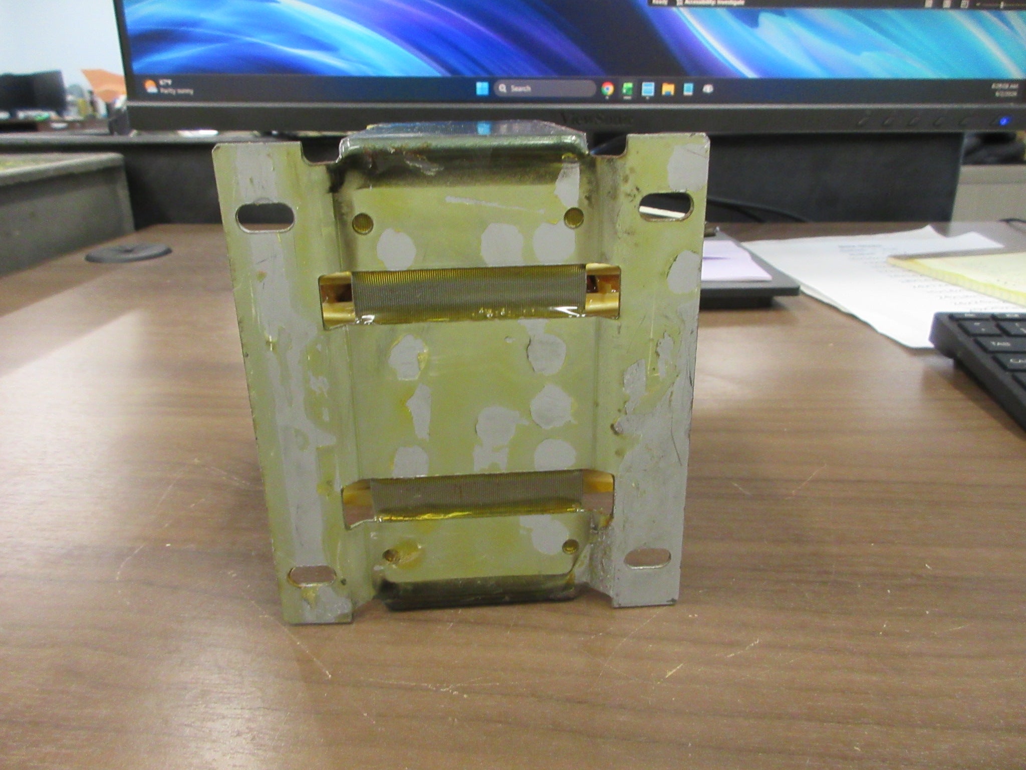 Tamura Transformer 34002387WA-AD 250 VA Pri: 480V Ser: 400V 60Hz Used