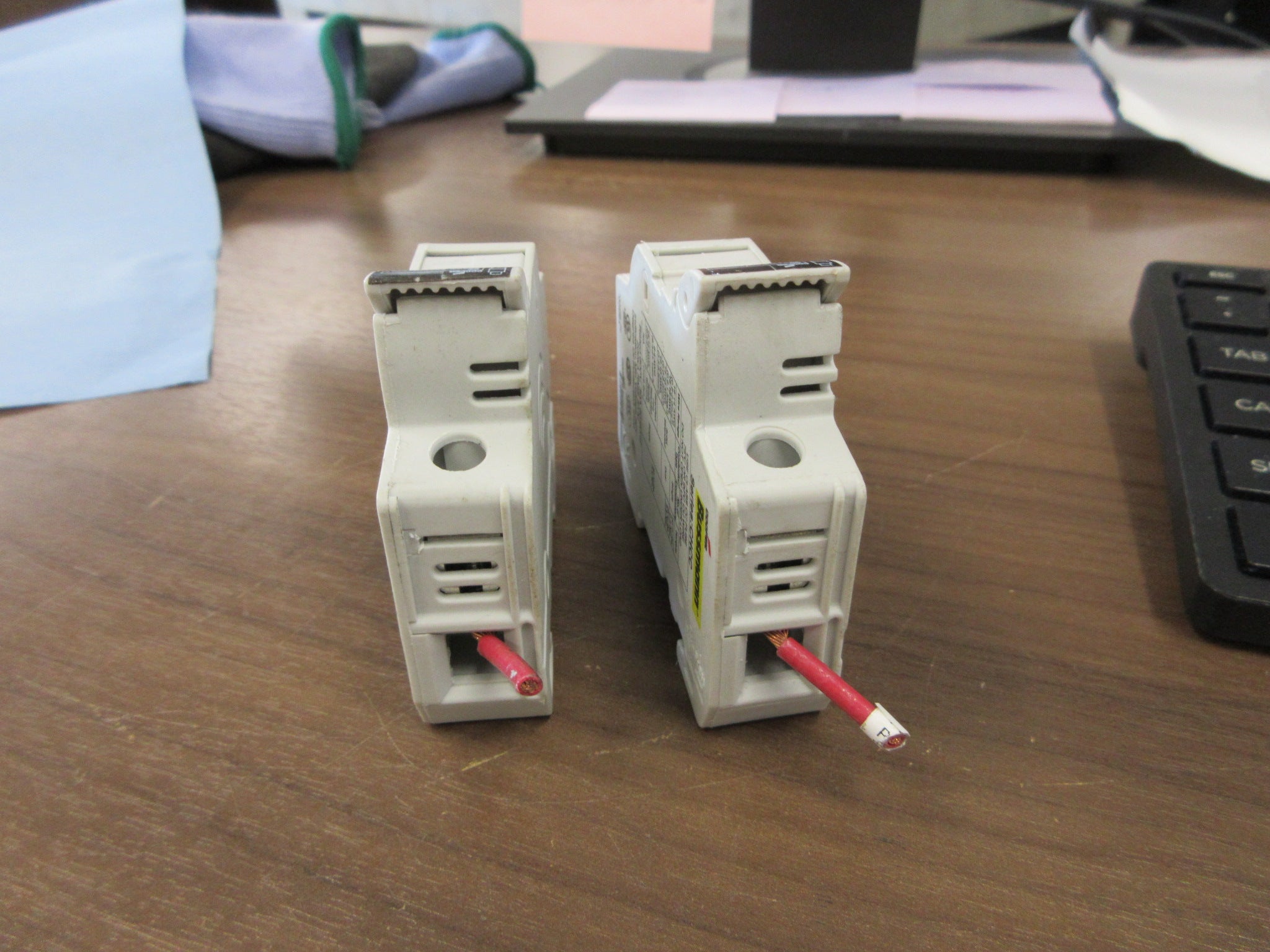 Cooper Bussmann Fuseholder CHCC1 30A 600V 1P *Lot of 2* Used