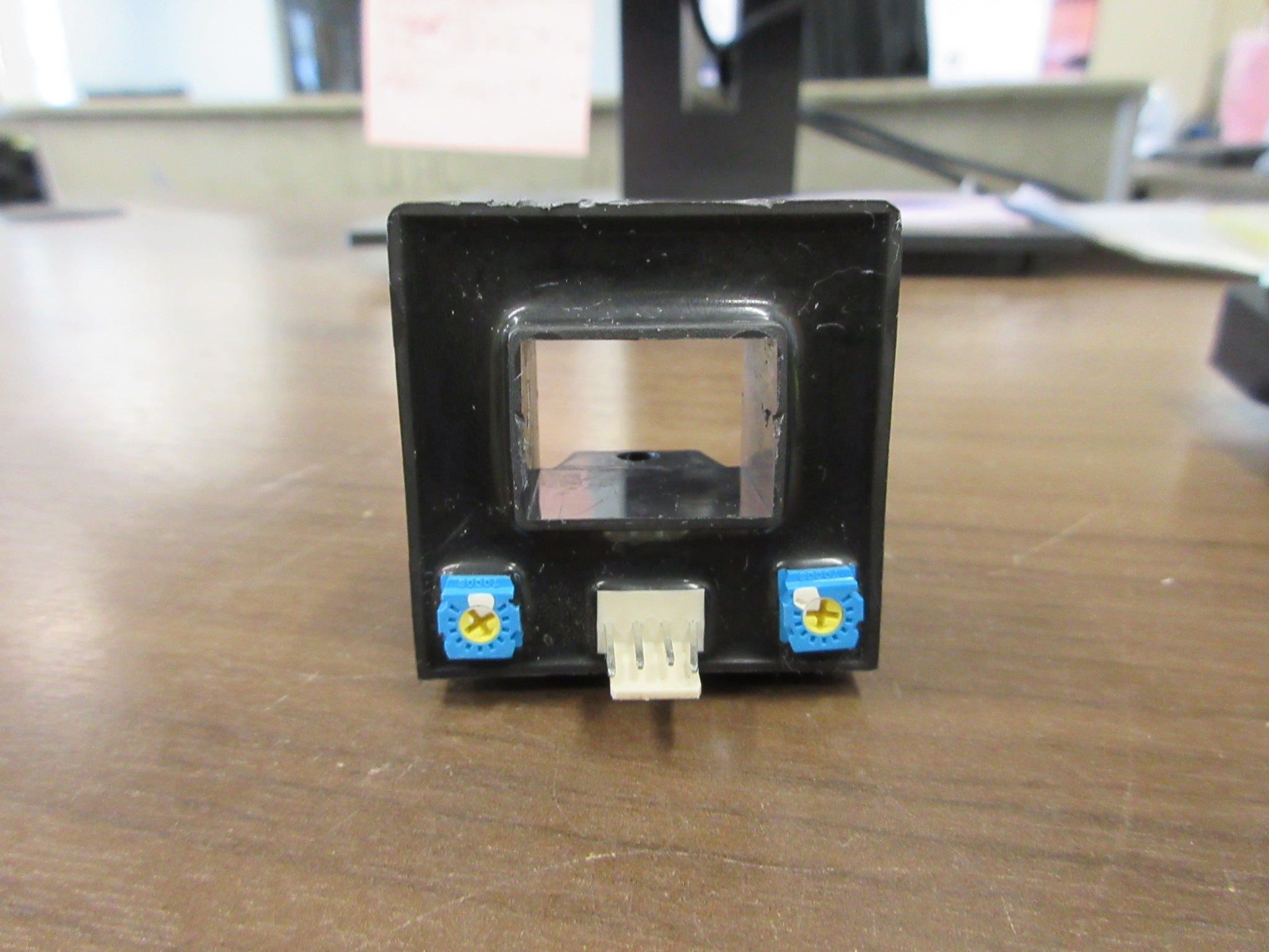 LEM Current Transducer HAL 200-S Used