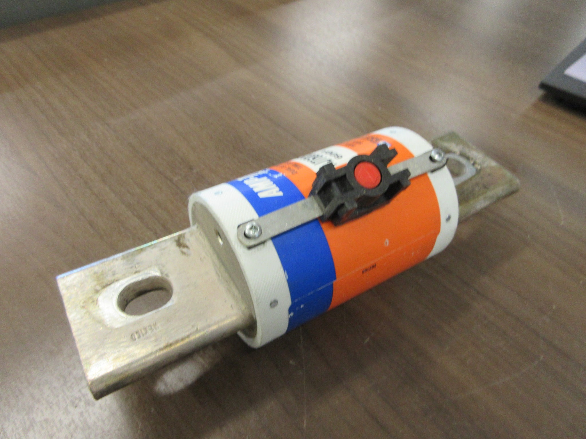 Ferraz Shawmut Amp-Trap 2000 Fuse AJT600EIB 600A 600V Used