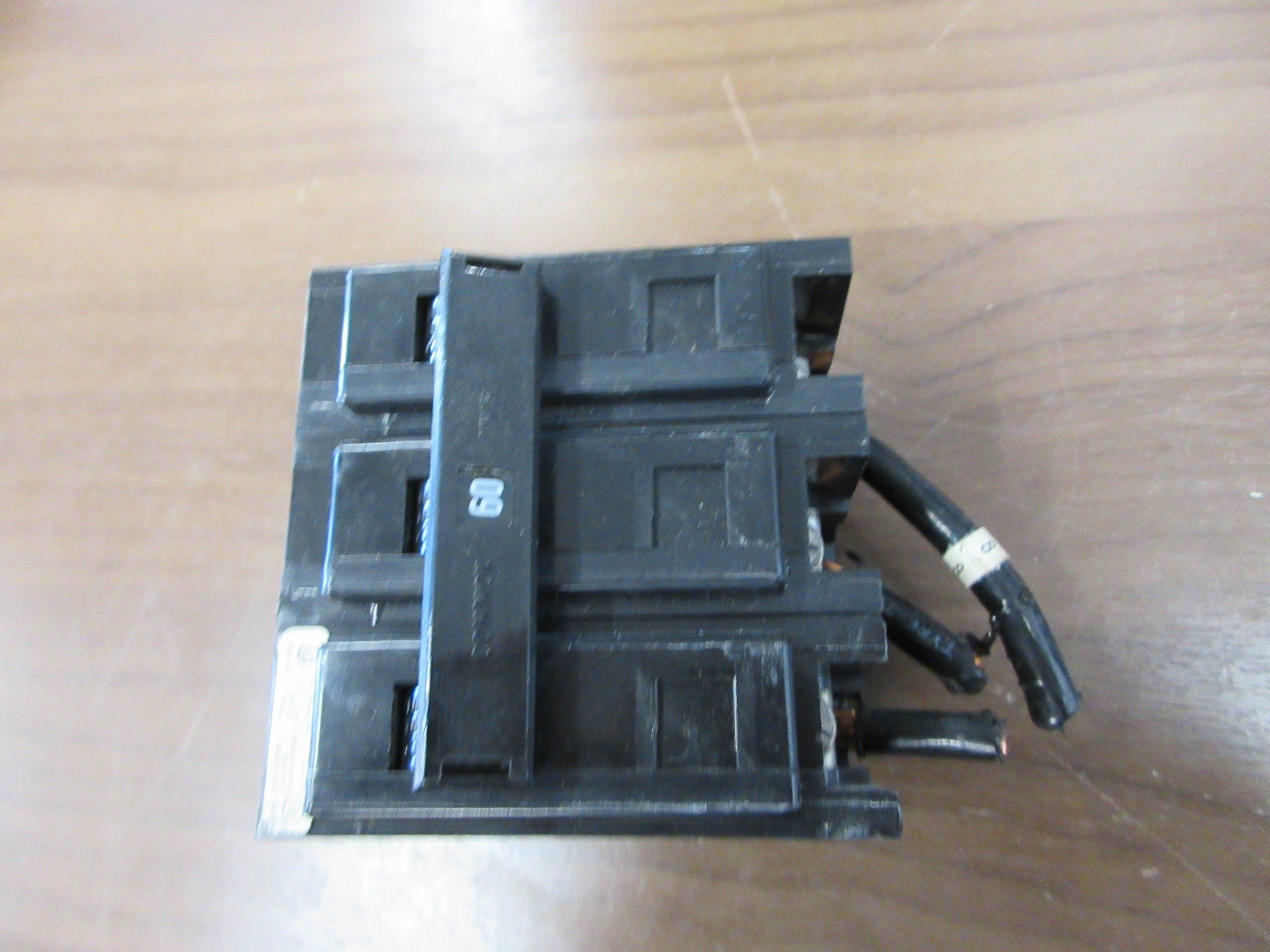 Cutler-Hammer Type BA Bolt-On Circuit Breaker BAB3060H 60A 240V 3P Used