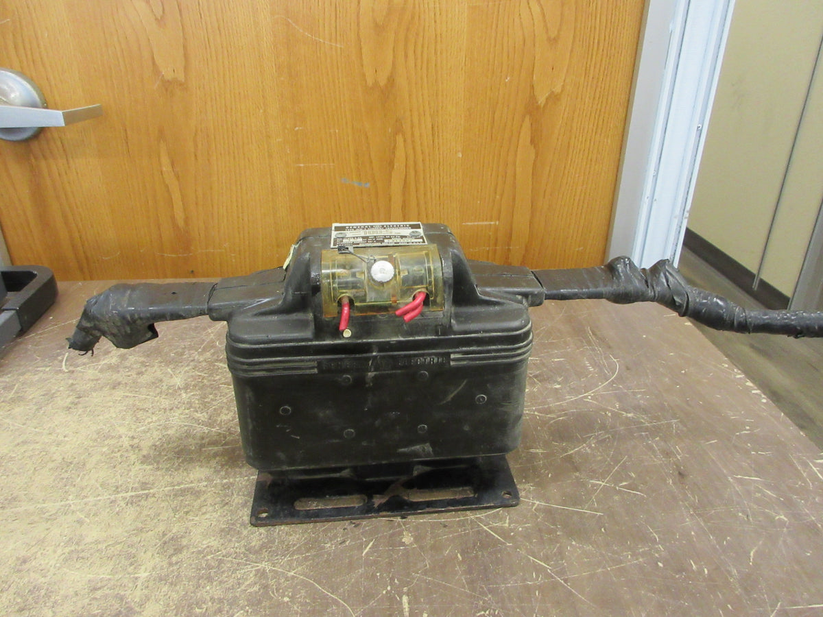 GE Type JKM-3 Current Transformer 497X29 Ratio 100:5A 5KV 25-60Hz 60-KV BIL Used  Type JKM-3 Current Transformer 497X29 Ratio 100:5A 5KV 25-60Hz Used