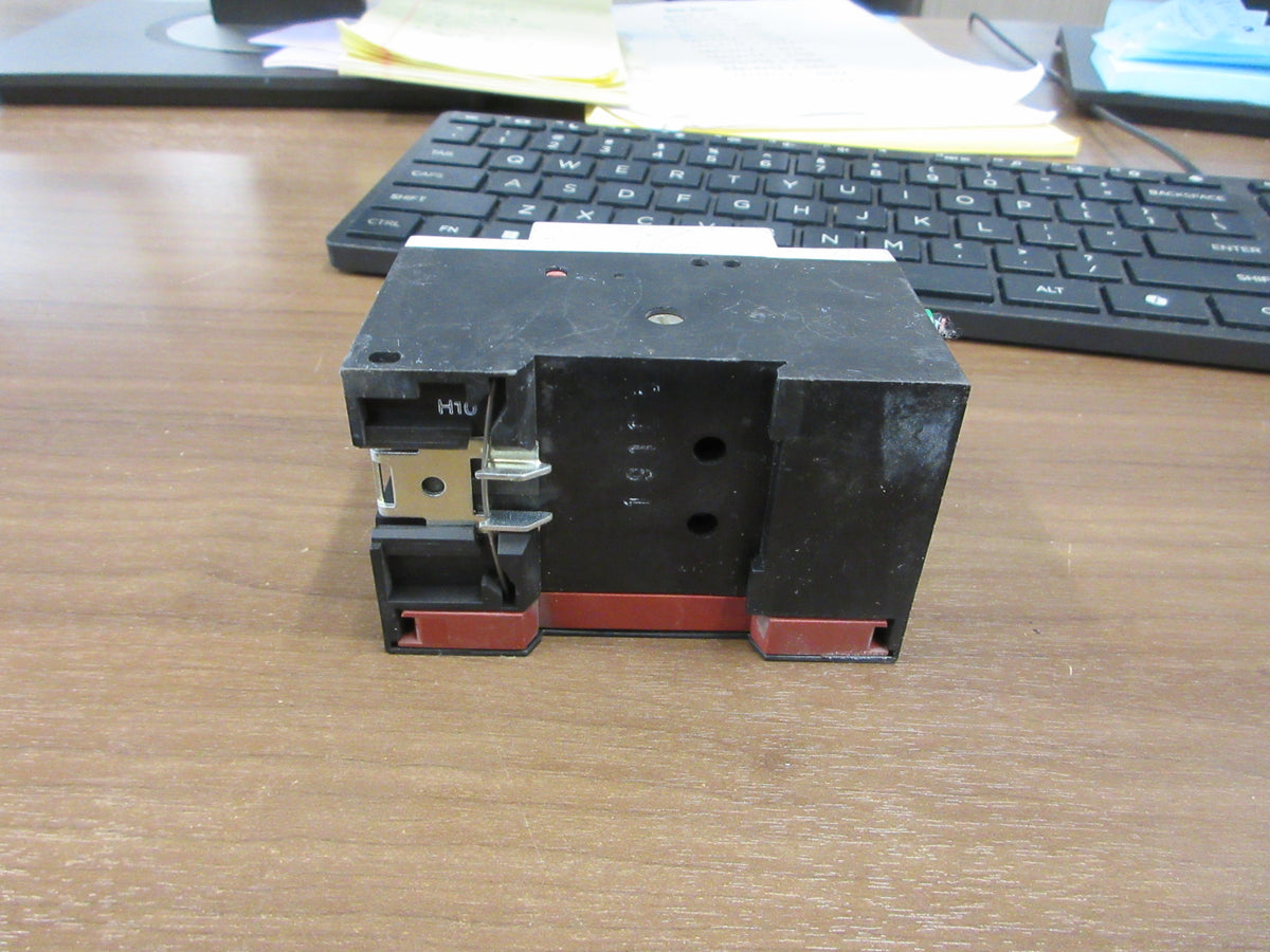 Siemens Manual Motor Protector 3VU1300-1NK00 Trip:5-8A Used