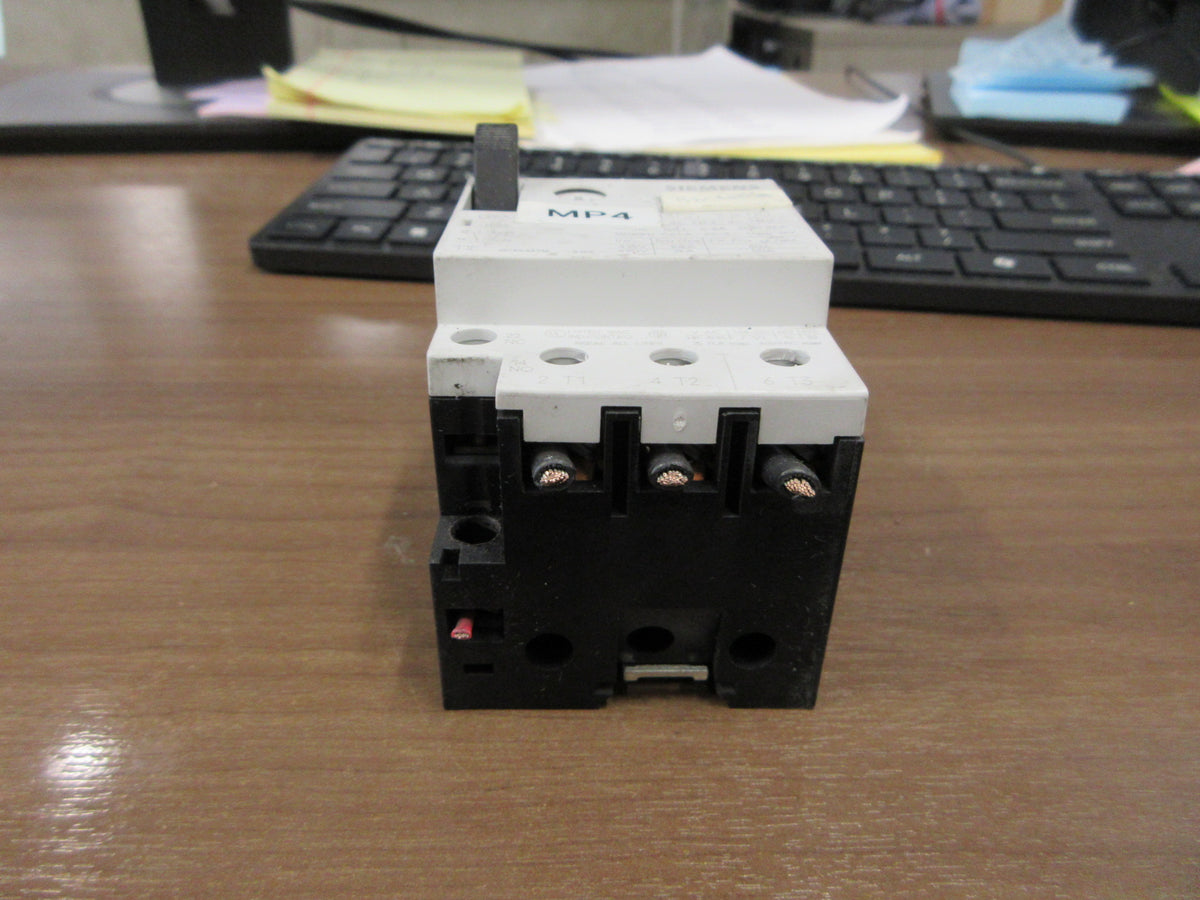 Siemens Manual Motor Protector 3VU1300-1NK00 Trip:5-8A Used