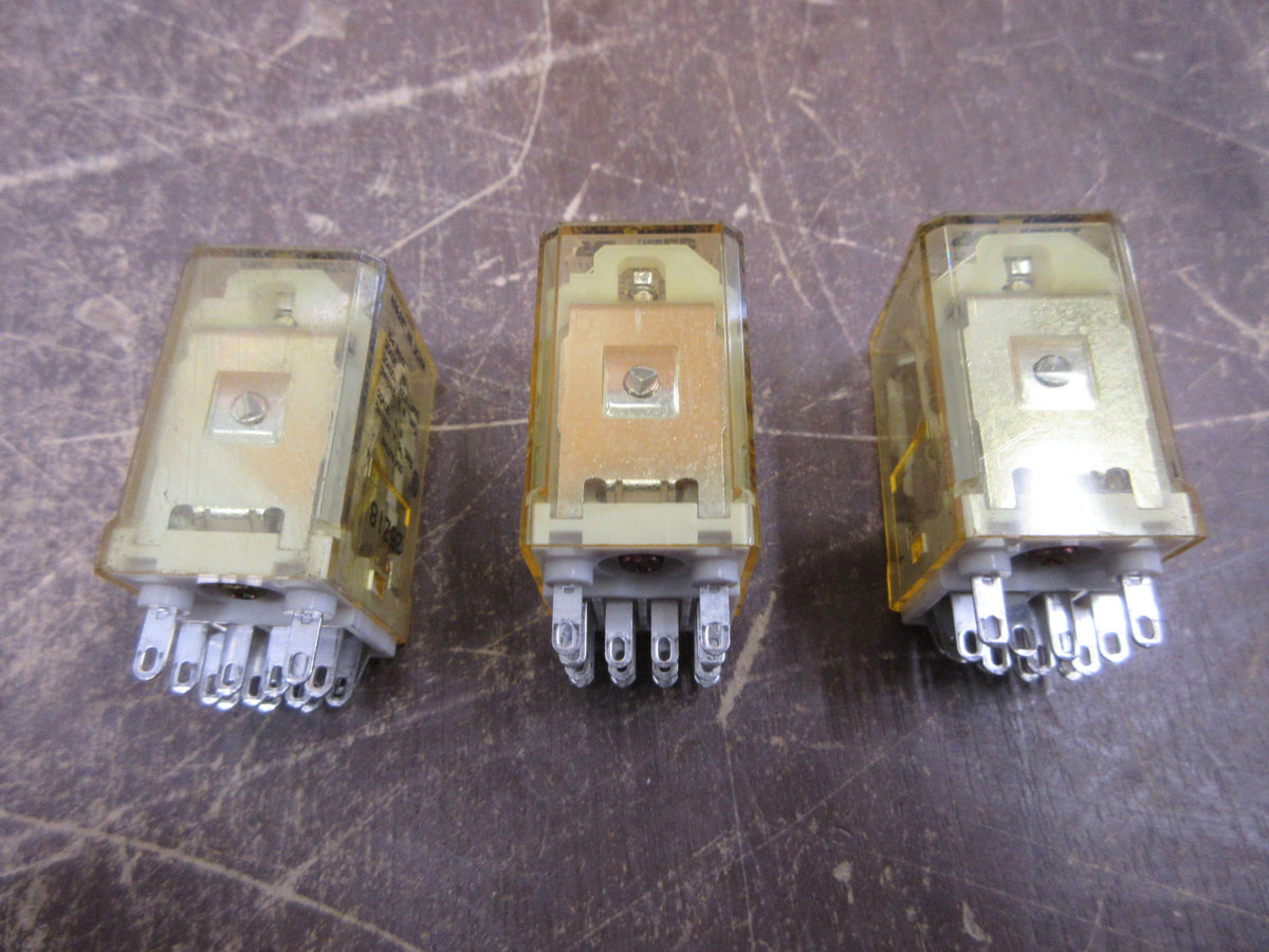 Idec Relay RY4S-UL-DC2V 12VDC Coil * Lot of 3 * Used