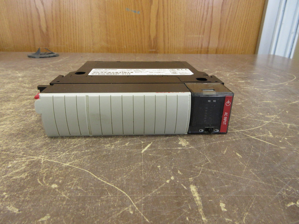 Allen-Bradley Input Module 1756-IA16 Ser. A Rev. J01 F/W Rev. 3.2 16PT 120V Used