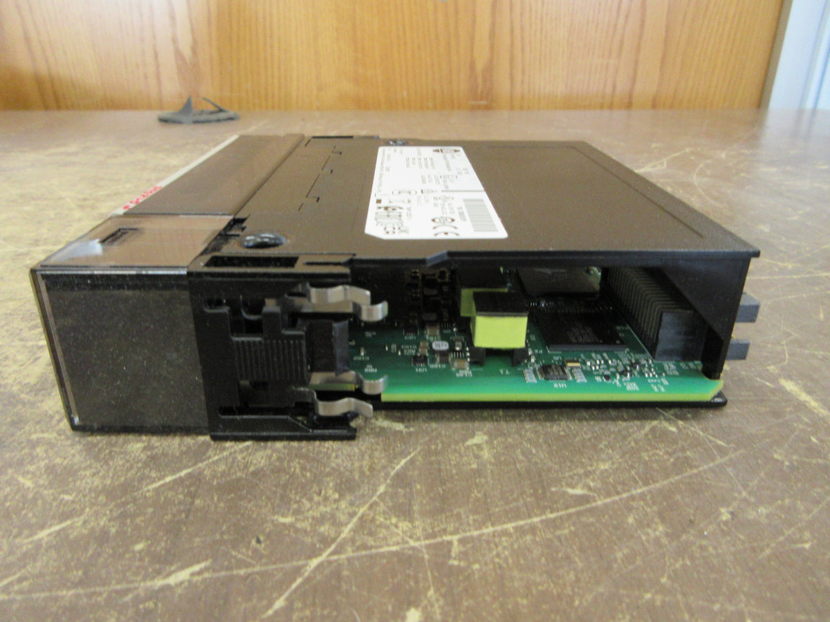 Allen-Bradley Controllogix Analog Input Module 1756-IF8I Ser. B F/W: 3.005 Used