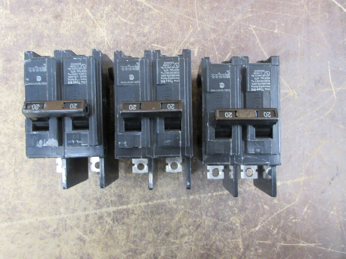 Siemens Type BQ Bolt-On Circuit Breaker BQ2B020 20A 120/240V 2P *Lot of 2* Used