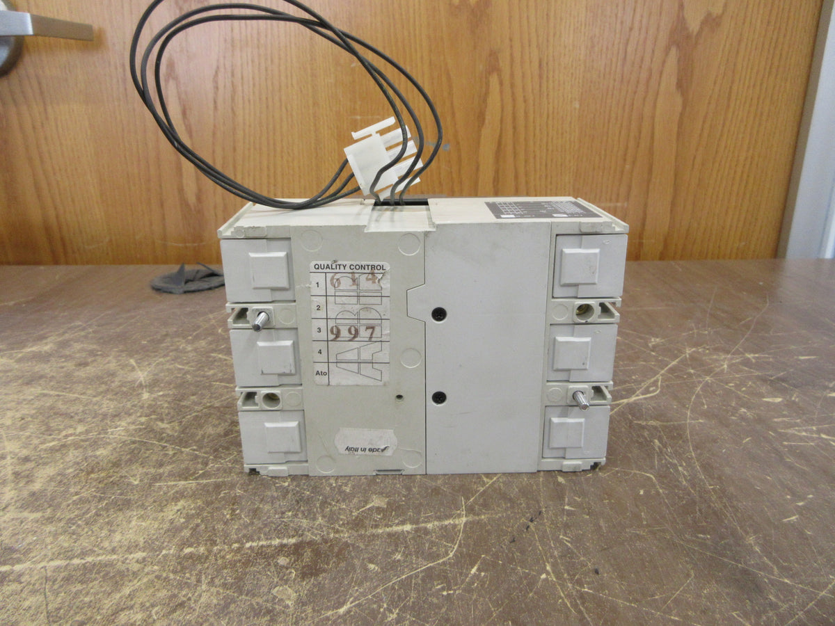 ABB SACE Tmax Circuit Breaker T3N 225 600V 225A 3P Used