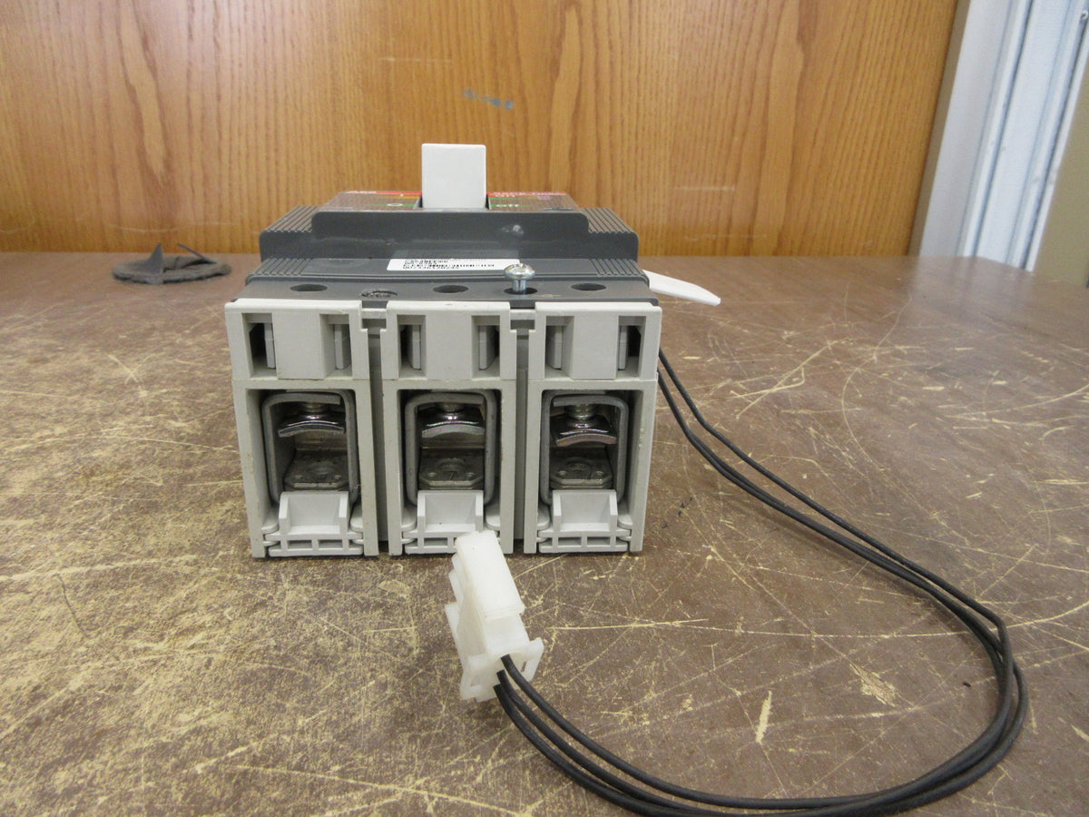 ABB Tmax Circuit Breaker T3N 225 600V 225A 3P Used