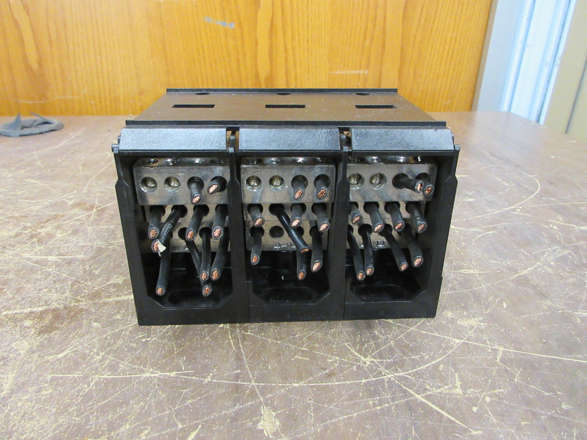 Marathon Power Distribution Block 1333595 CH 420A 600V 3P Load: 4-8, 4-14 Used