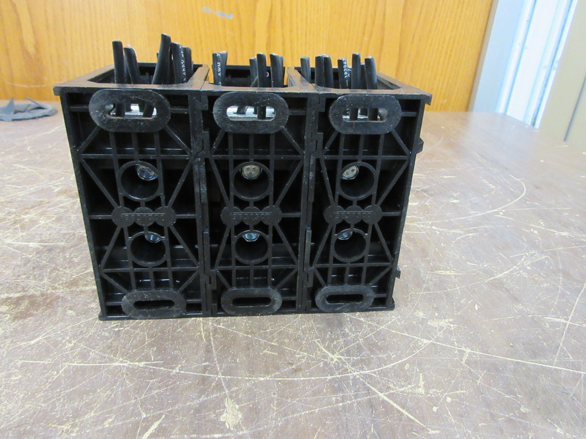 Marathon Power Distribution Block 1333595 CH 420A 600V 3P Load: 4-8, 4-14 Used