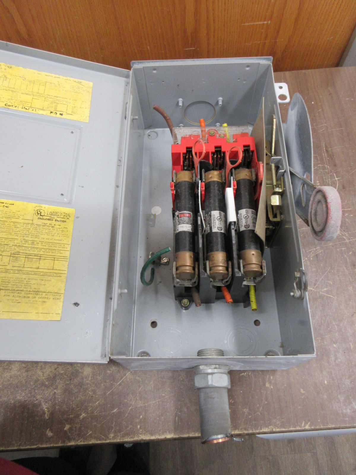 Eaton 3R Fusible Safety Switch/Disconnect DH362FRK Ser. B 60A 600V 3P Used