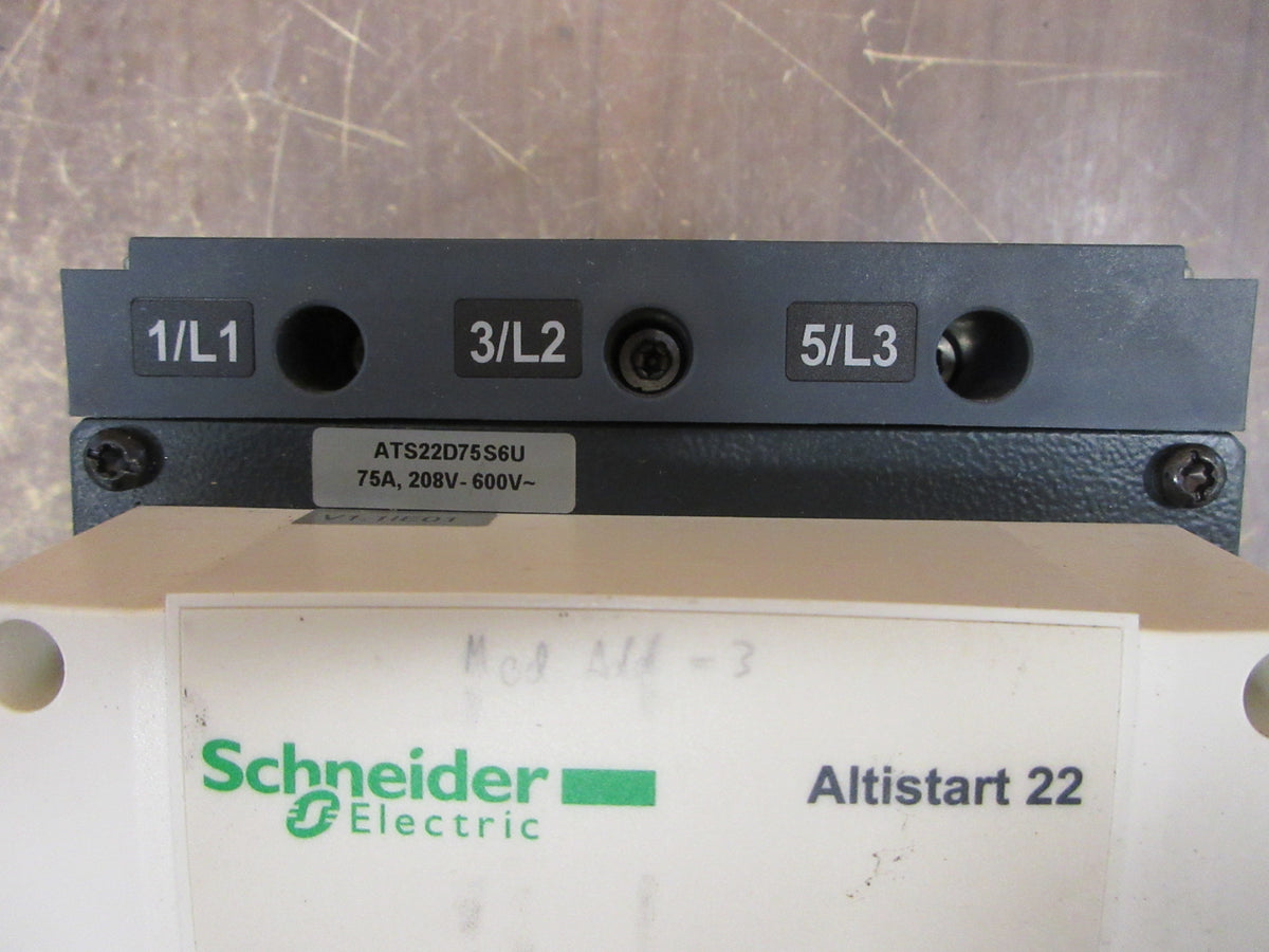 Schneider Electric Altistart 22Soft Start ATS22D75S6U 60Hp 208-600V 3Ph Used