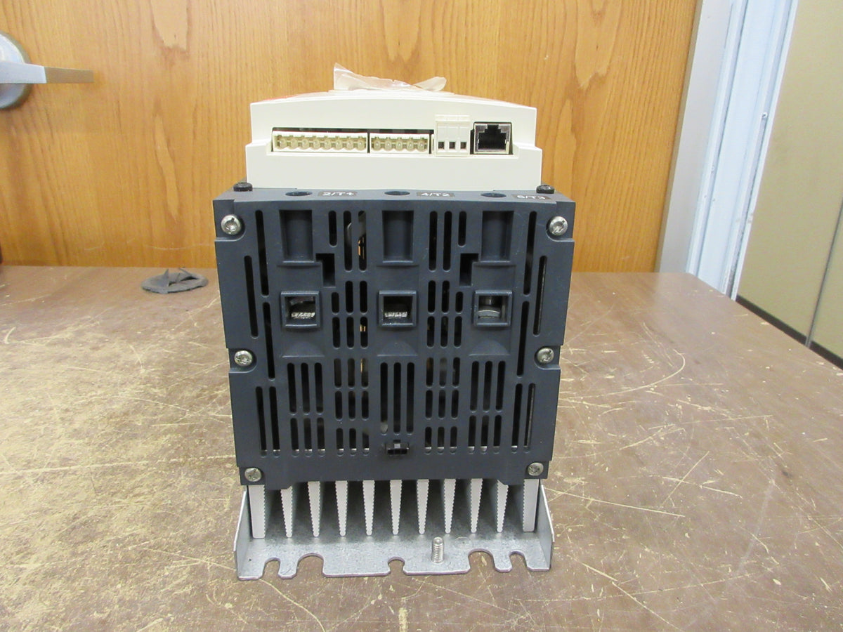 Schneider Electric Altistart 22Soft Start ATS22D75S6U 60Hp 208-600V 3Ph Used