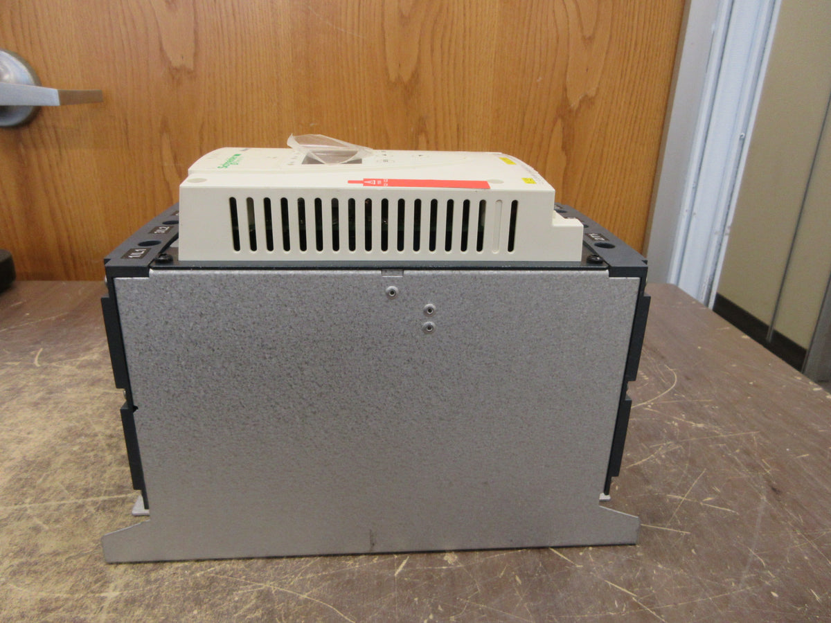 Schneider Electric Altistart 22Soft Start ATS22D75S6U 60Hp 208-600V 3Ph Used