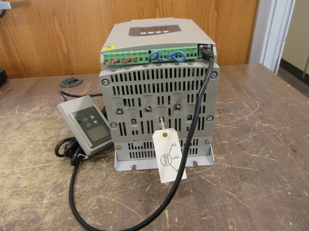 Telemecanique Altistart 48 Soft Start ATS48D17YU 15HP 208-600V W/Keypad Used